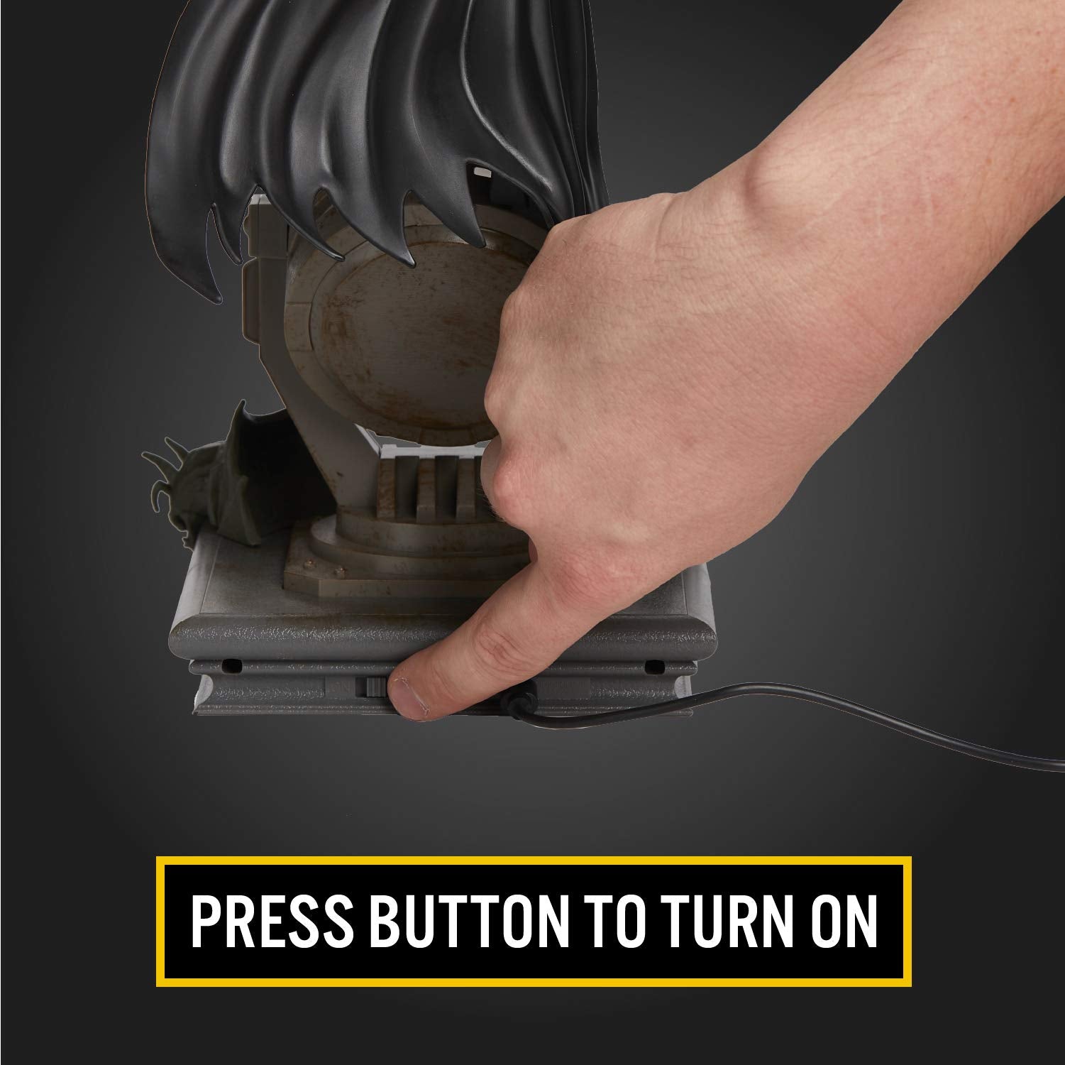 Paladone Batman Figurine Light - Officially Licensed Dc Super Heroes Decor And Gift, Collectible Display Lamp Must Have For Dc C