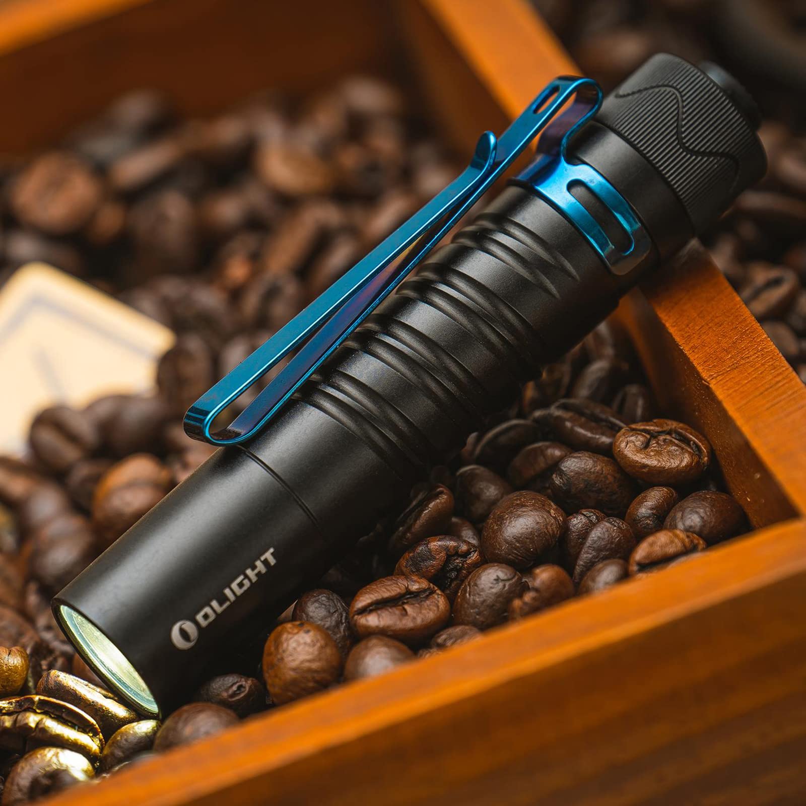 OLIGHT I5R EOS 350 Lumens Rechargeable Tail-Switch LED Flashlight Powered by USB Rechargeable Battery, Slim EDC Pocket Flashligh