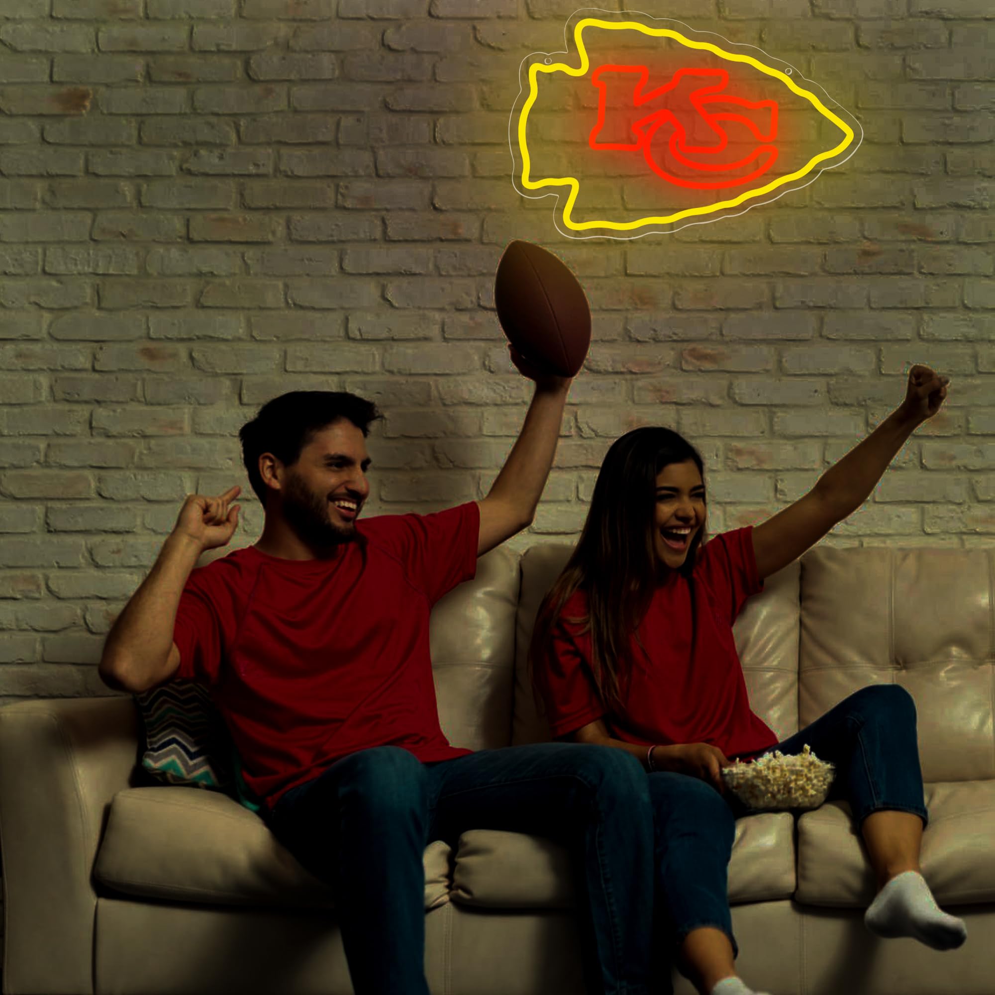 Football Neon Sign For Wall Decor Football Team Led Neon Light For Man Cave Birthday Gifts For Rugby Fans Yellow Light Up Sign For Bedroom Party Club Bar Dorm Size16.1 * 10.6In(Zyld268)