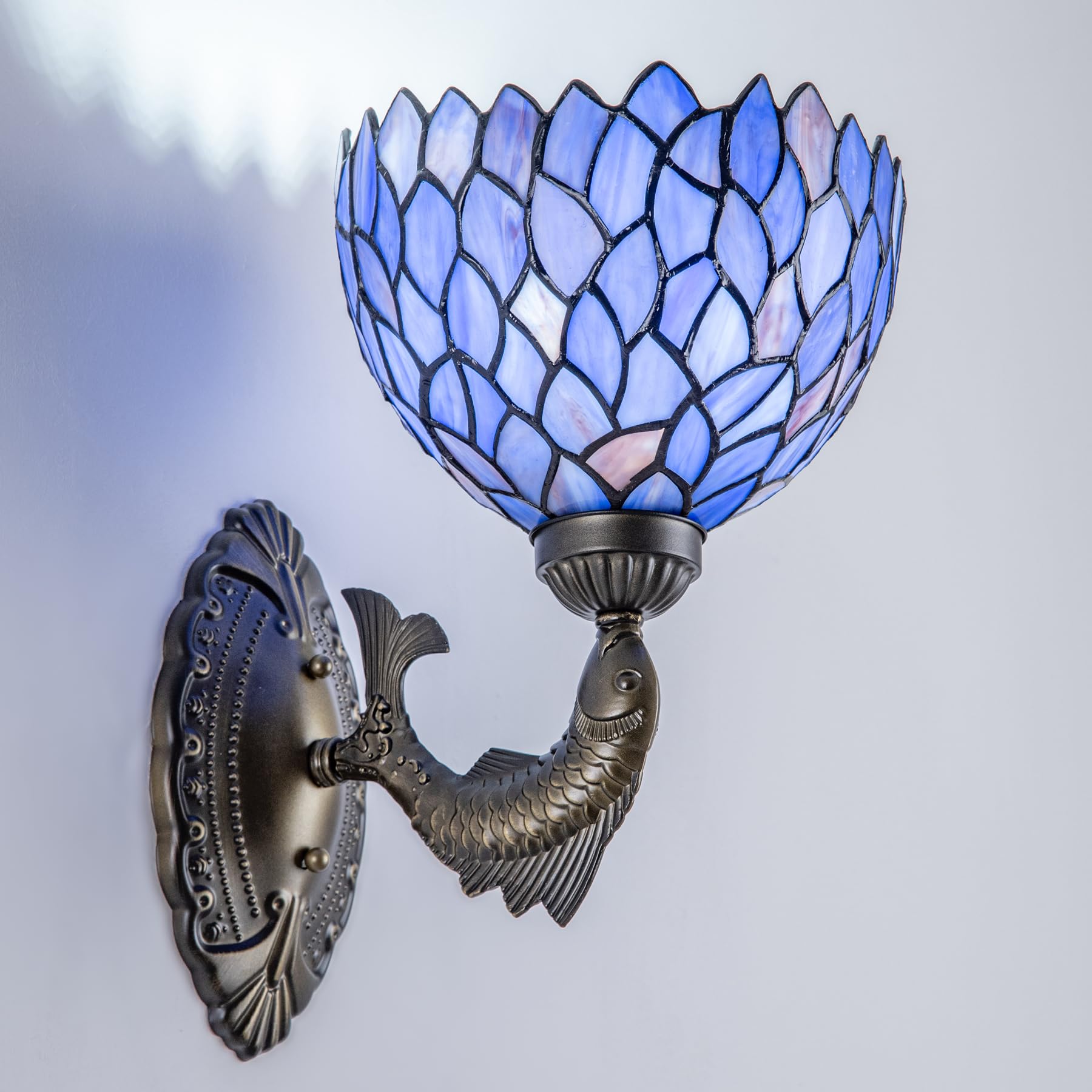 GILGGAK Wisteria Style Wall Sconce 8 Blue Purple Stained Glass Tiffany Lamp Antique Bronze Vintage Art Deco Wall Light for Bedro