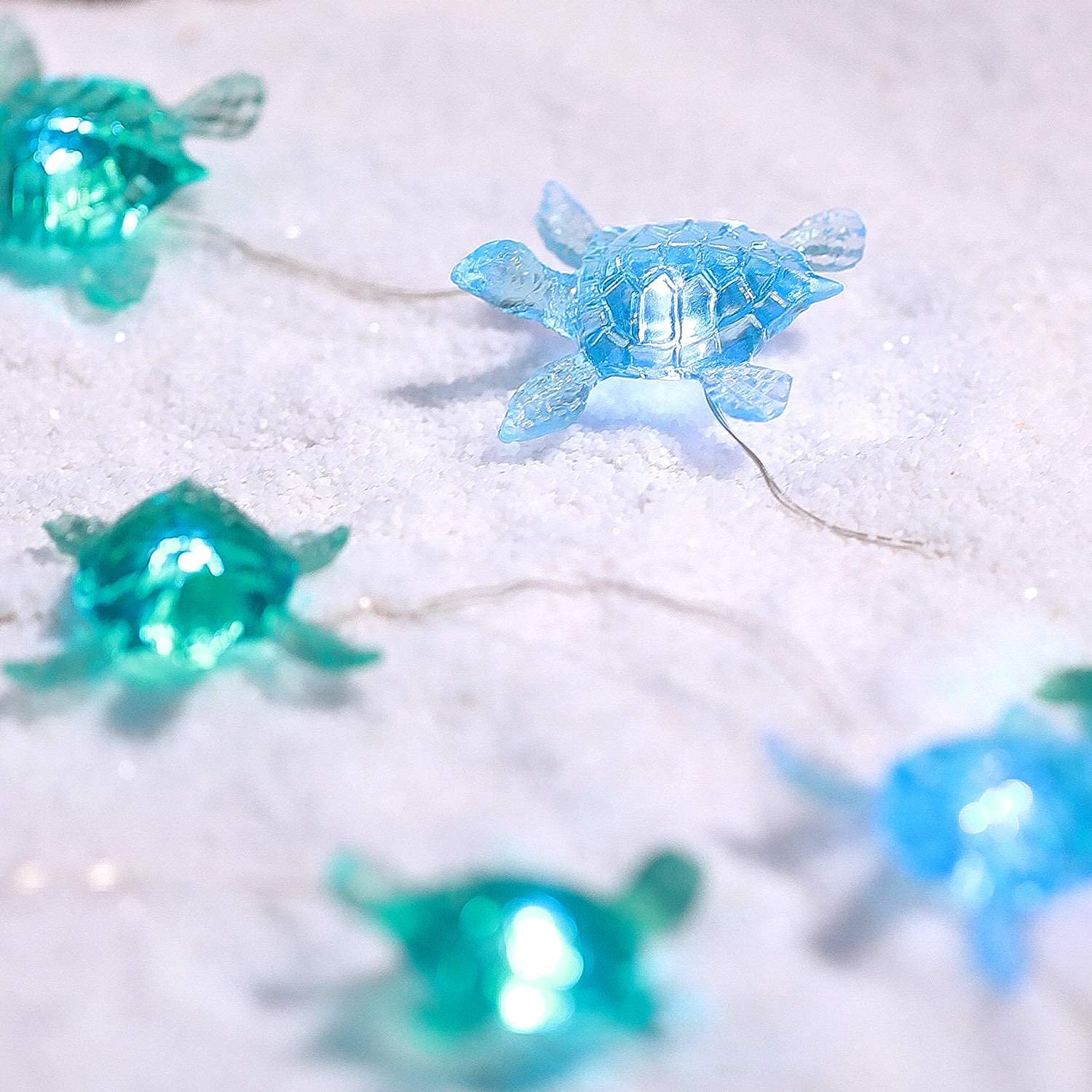 MIYA LIFE Blue Sea Turtle String Lights Battery Powered Summer Beach Decor with Remote Acrylic Sea Turtle Decor for Bathroom Sho