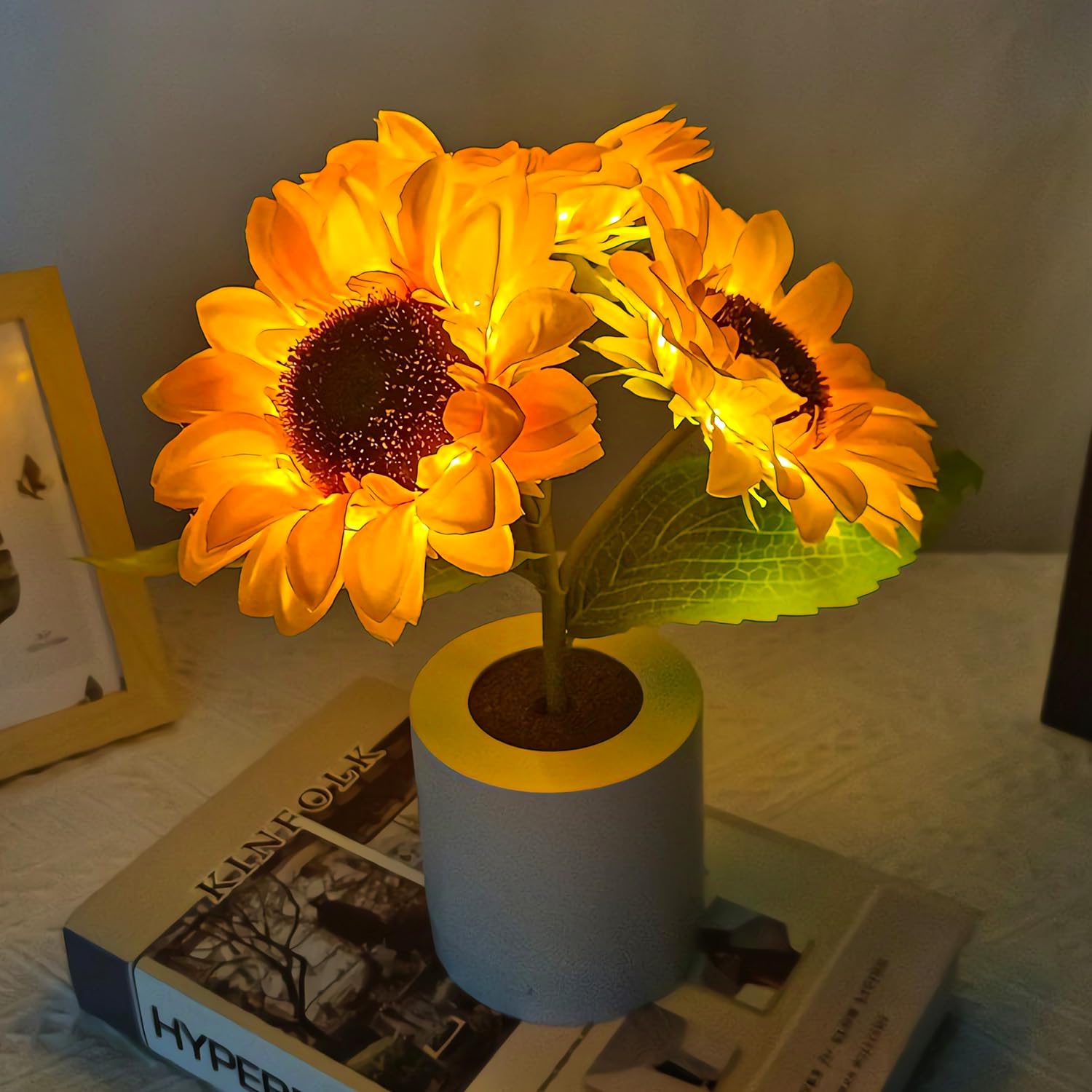 Lifnatty Sunflowers Lamp - Rechargeable Wireless Night Light, Dimming Table Lamp, Multicolor, Perfect Gift for Women