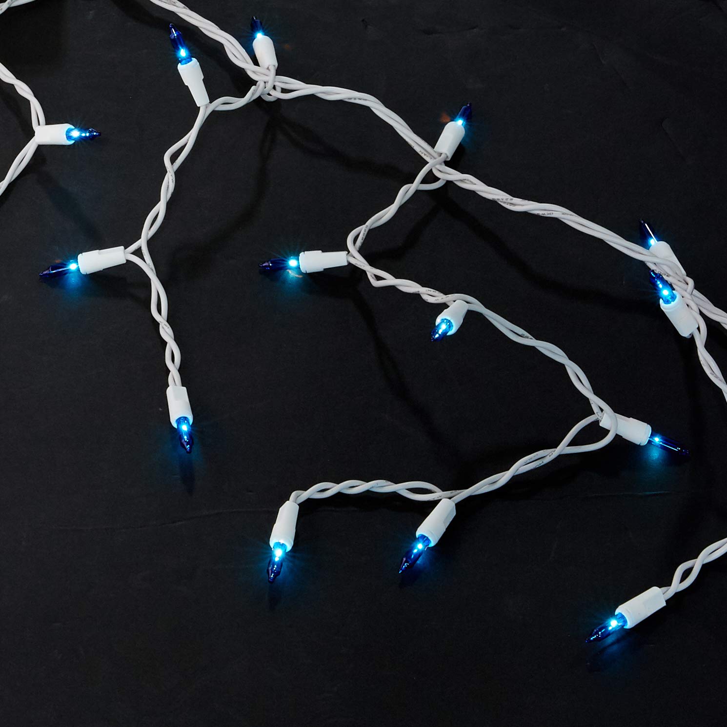 Holiday Wonderland 14087-88 Blue 300 Count Icicle Set Christmas Lights Icicles & Path-Cicles