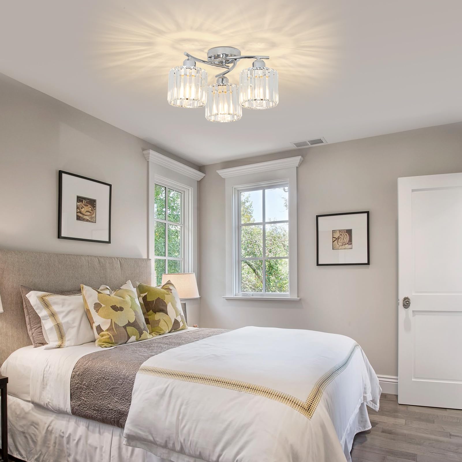 Crystal Close To Ceiling Light Fixtures 3-Light Chrome Modern Semi Flush Mount Ceiling Light Kitchen Light Fixture With Clear Crystal Shades Hallway Lighting Fixture For Entryway Bedroom Bathroom