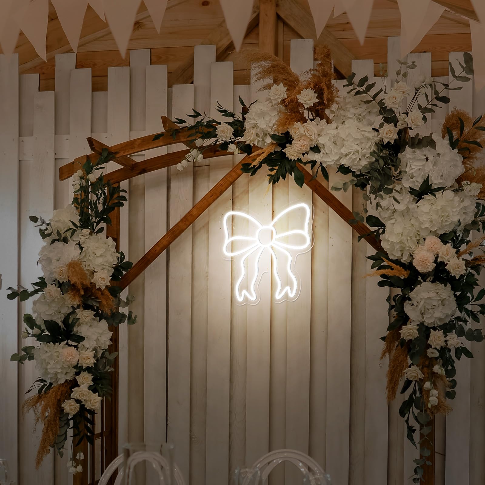 Retisee Bow Led Neon Sign Bedroom Women Room Neon Light Sign Coquette Aesthetic Home Wall Preppy Dorm Beauty Room Salon Decor Party Bar Decoration Gift For Her 11.8X11.8In (White)