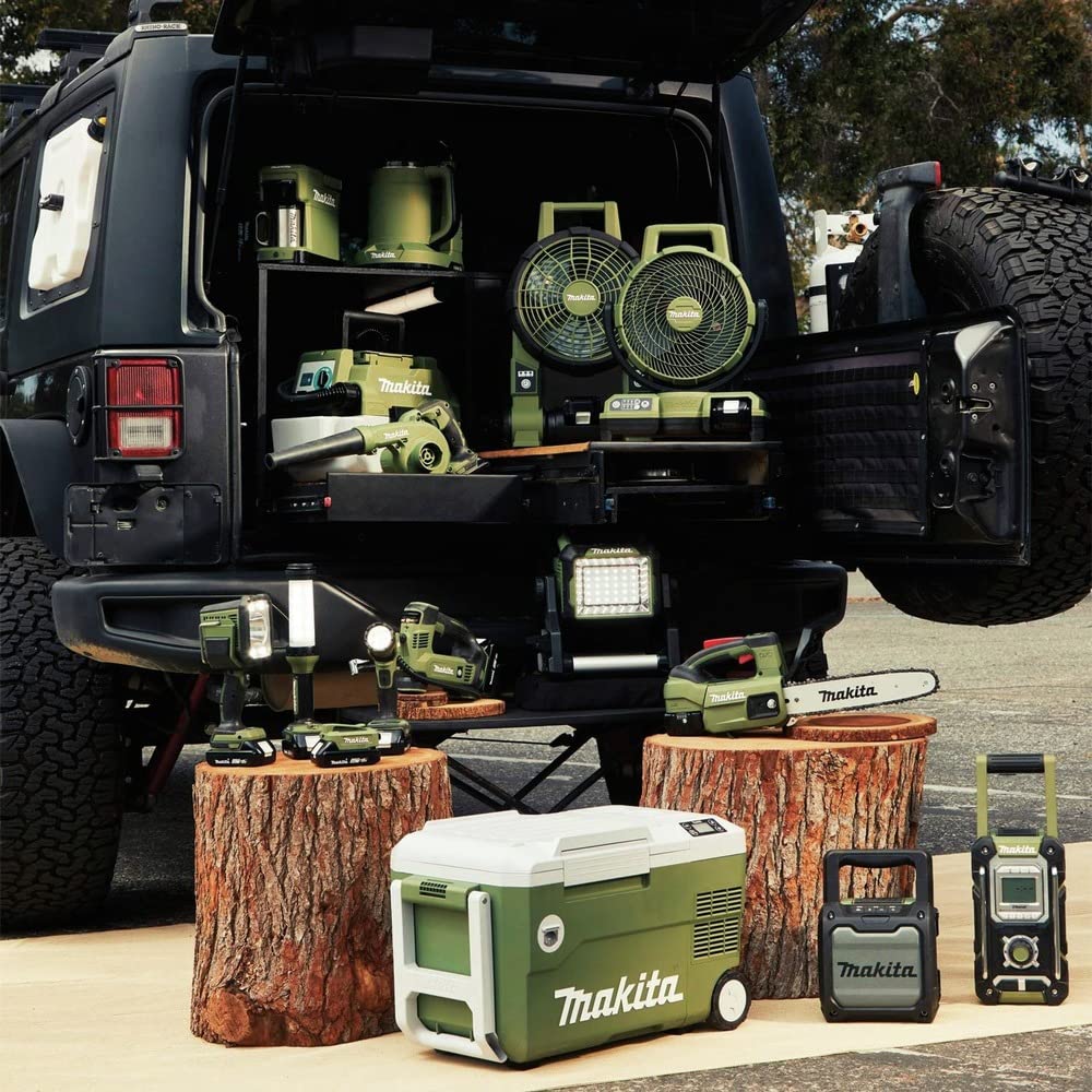 Makita ADML811 Outdoor Adventure 18V LXT L.E.D. Area Light, Light Only