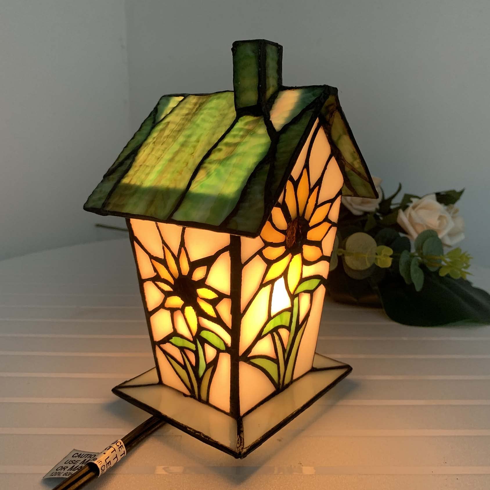 Bieye Birdhouse Table Lamp - Tiffany Style Stained Glass, 7-inch High, Sunflower Decor