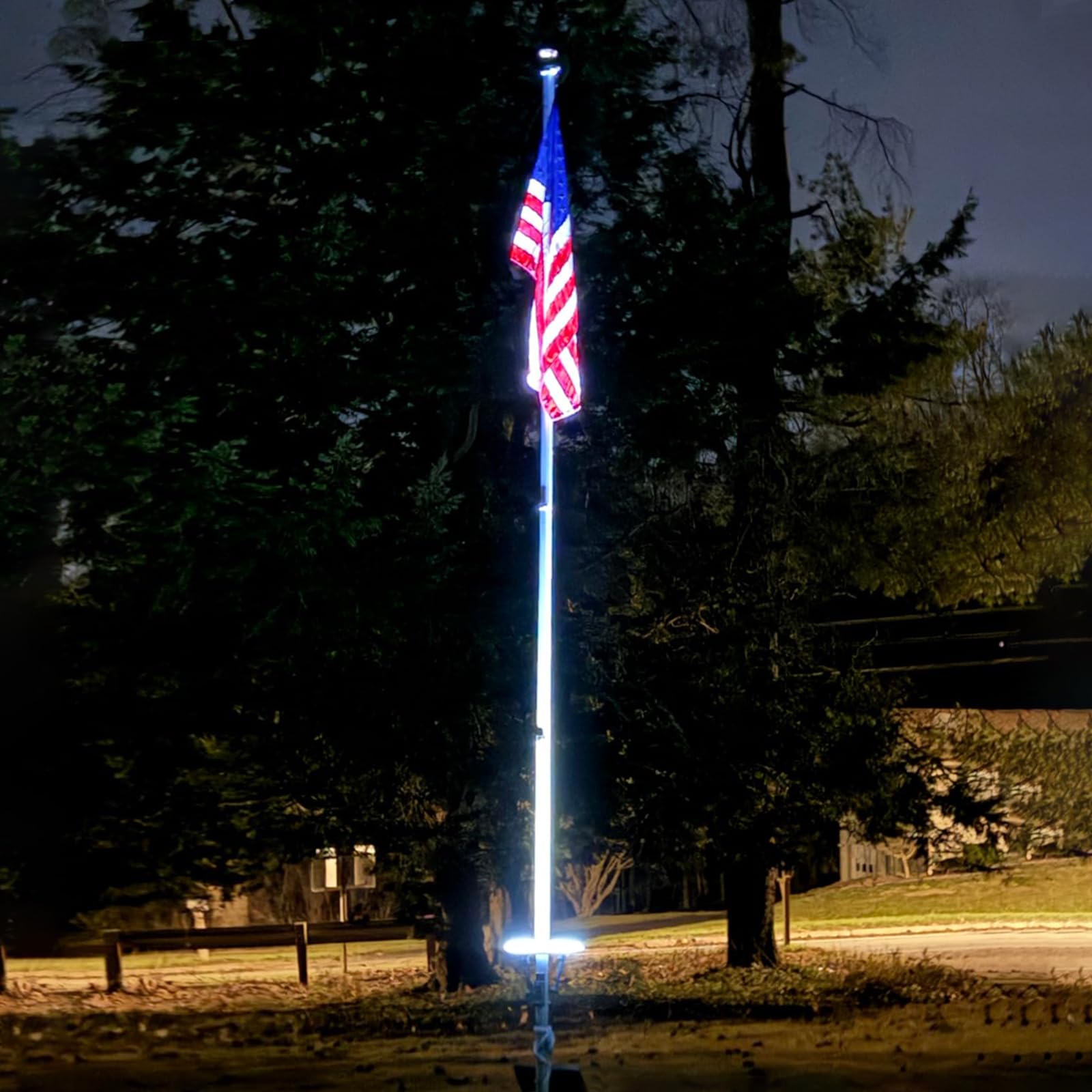 Kayiune Solar Flag Pole Light Outdoor Dusk To Dawn, 32 Super Bright Led Flag Pole Lights 4640Lm Auto On/Off, 100% Flag Coverage,