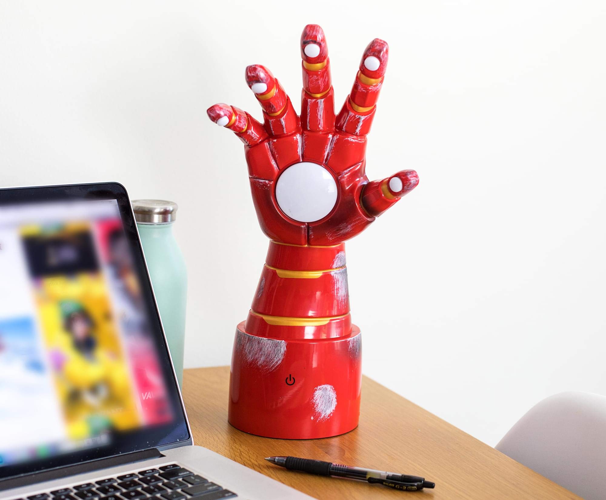 Ukonic Marvel Iron Man Gauntlet LED Desk Lamp | 14 Inches | Red | Model 14979 | Iron Material