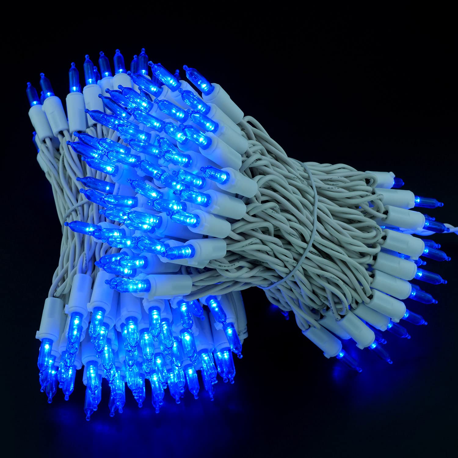 Yuletime 200 Blue Led Christmas Lights With White Wire, Pack Of 2 Strands 33 Feet 100 Lights Ul Certified Holiday String Light S