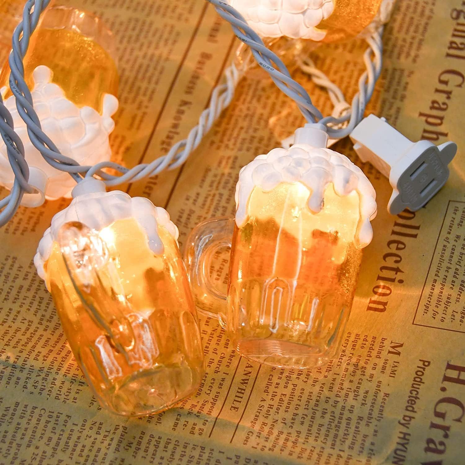 Beer Mug String Lights Plug In, 8.5Ft Summer Beer Party Decorations String Lights With 10 Beer Cup Lights, Hanging Beer Cup Fair