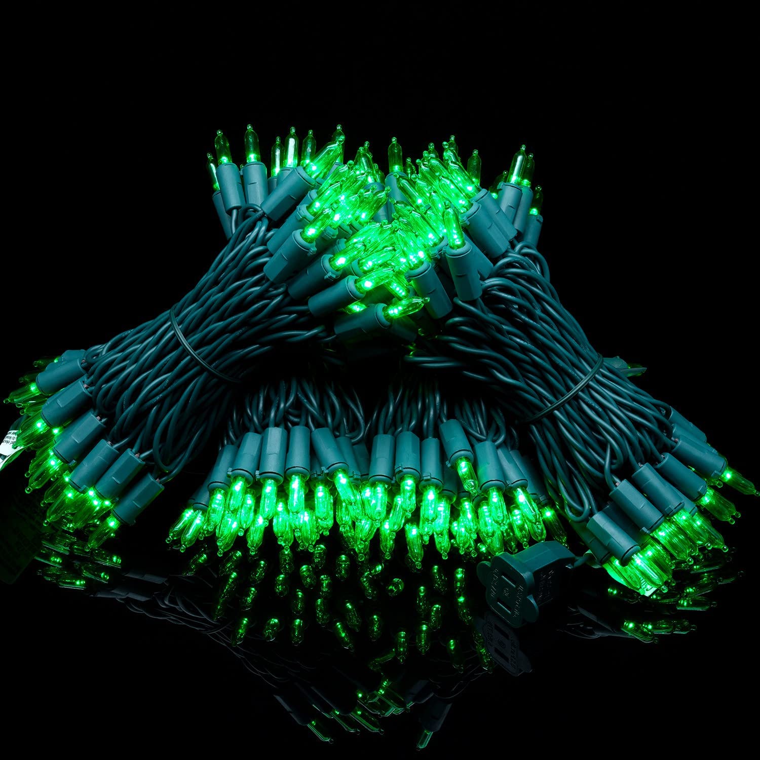 YULETIME Green LED Christmas Lights, 66ft, 200 Count, UL Certified, Copper Wire, Model BMD-L-200E/4F