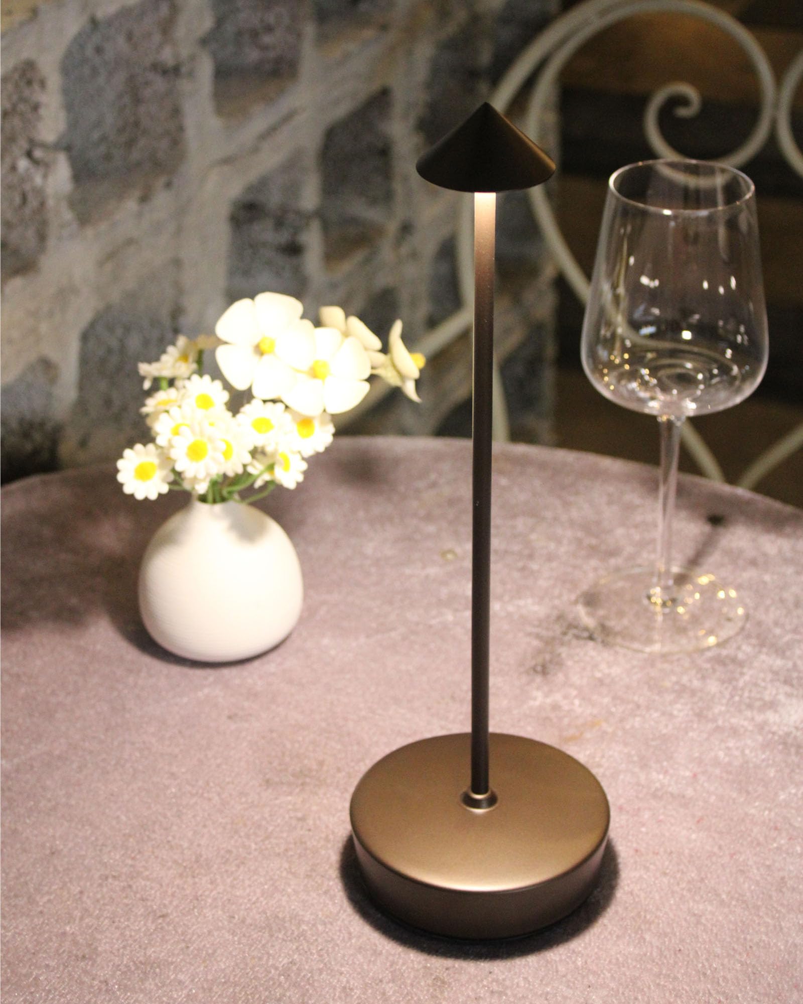 Xminkdza Cordless Led Table Desk Lamp 2 Pack  7000Mah Battery Outdoor Table Light Waterproof For Restaurant Patio Camping Home Decor  Usb-A Output  Brightness Memory  Dimmable