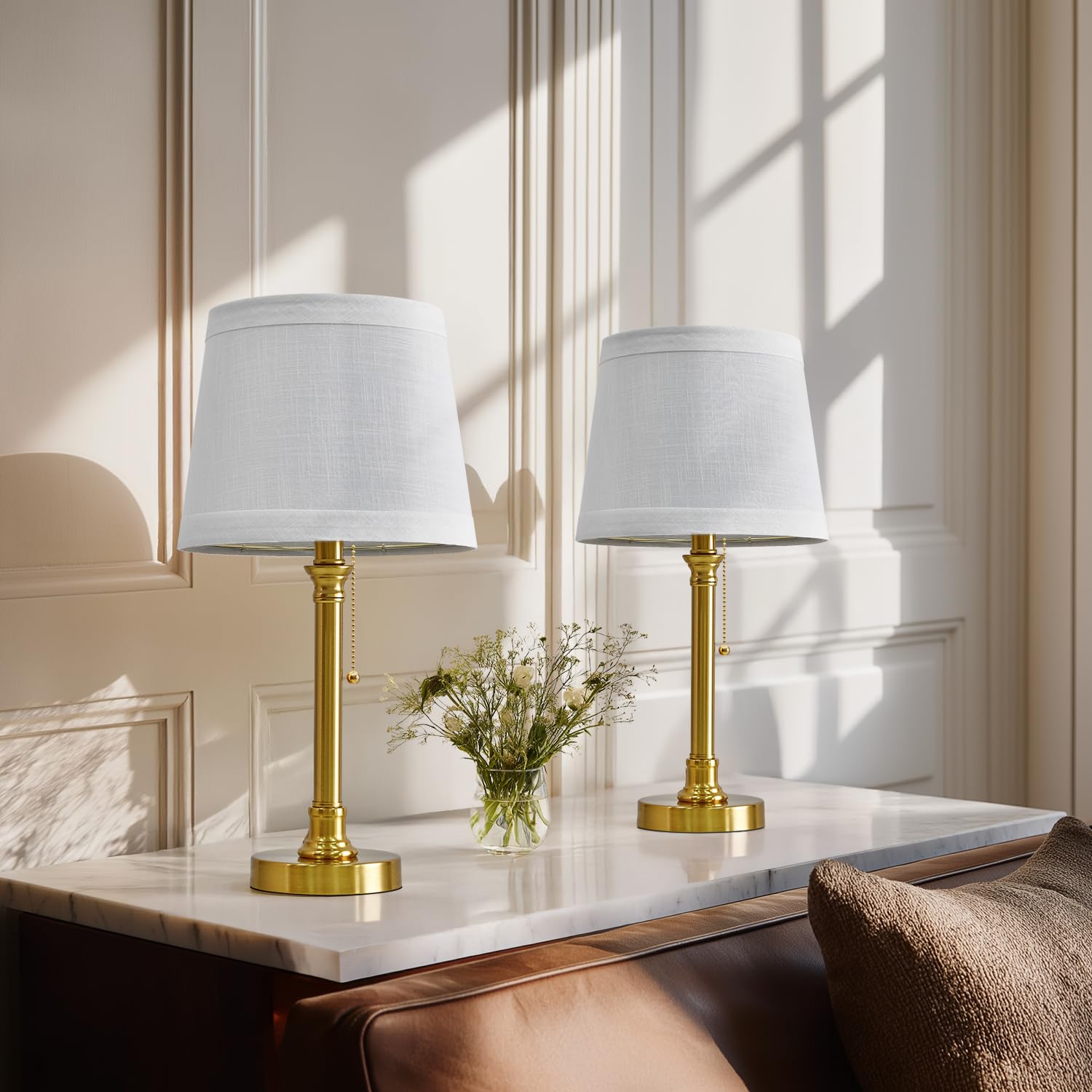 Oneach Table Lamps Set of 2, Modern 19.5in Brass Gold Metal, Pull Chain Switch, White Linen Shade, Model OYS-T0009GL-New