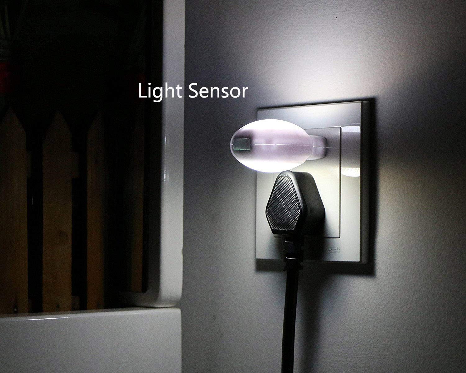 Omeet 4 Pack White Eu 2-Pin Plug Led Night Light With Light Sensor, 0.7W For Travel