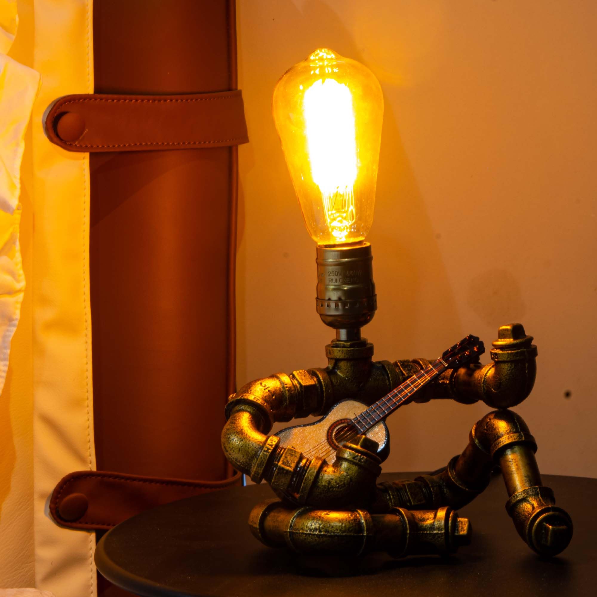 Lcyy.Tg Steampunk Guitar Table Lamp, Industrial Metal Design, Bronze Finish, Perfect Gift For Music Lovers