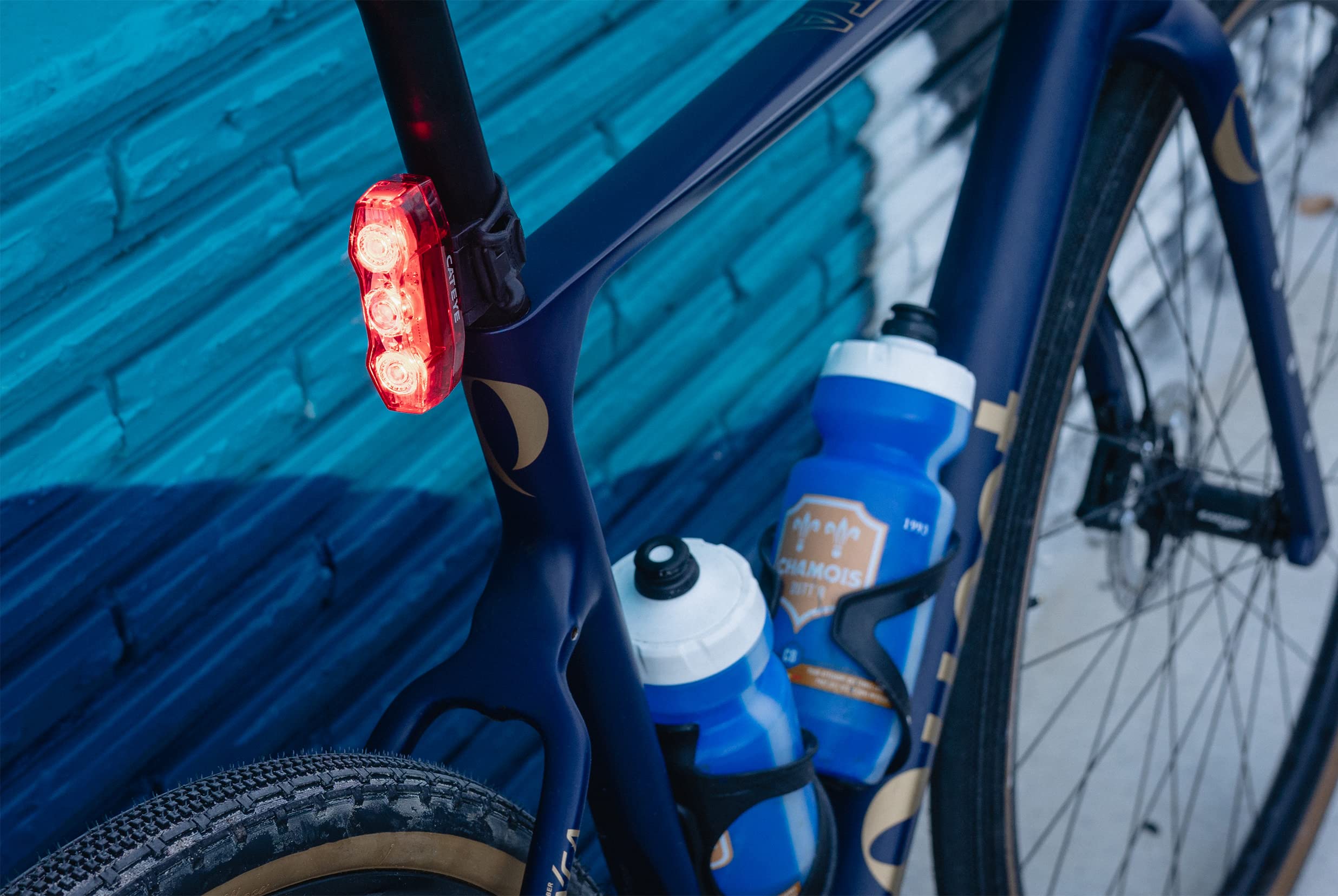 Cateye - Viz450 Usb Rechargeable Daytime Safety Light