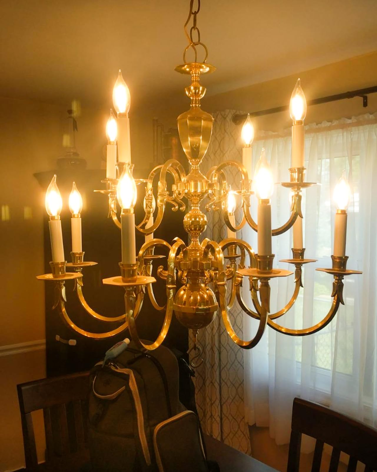 Cylyt E12 Chandelier Bulb 40W Equivalent, Dimmable Led Candelabra Light Bulbs 4W, 2700K Warm White 470 Lumen Lightbulbs, Ca11, Ul Listed, Pack Of 6