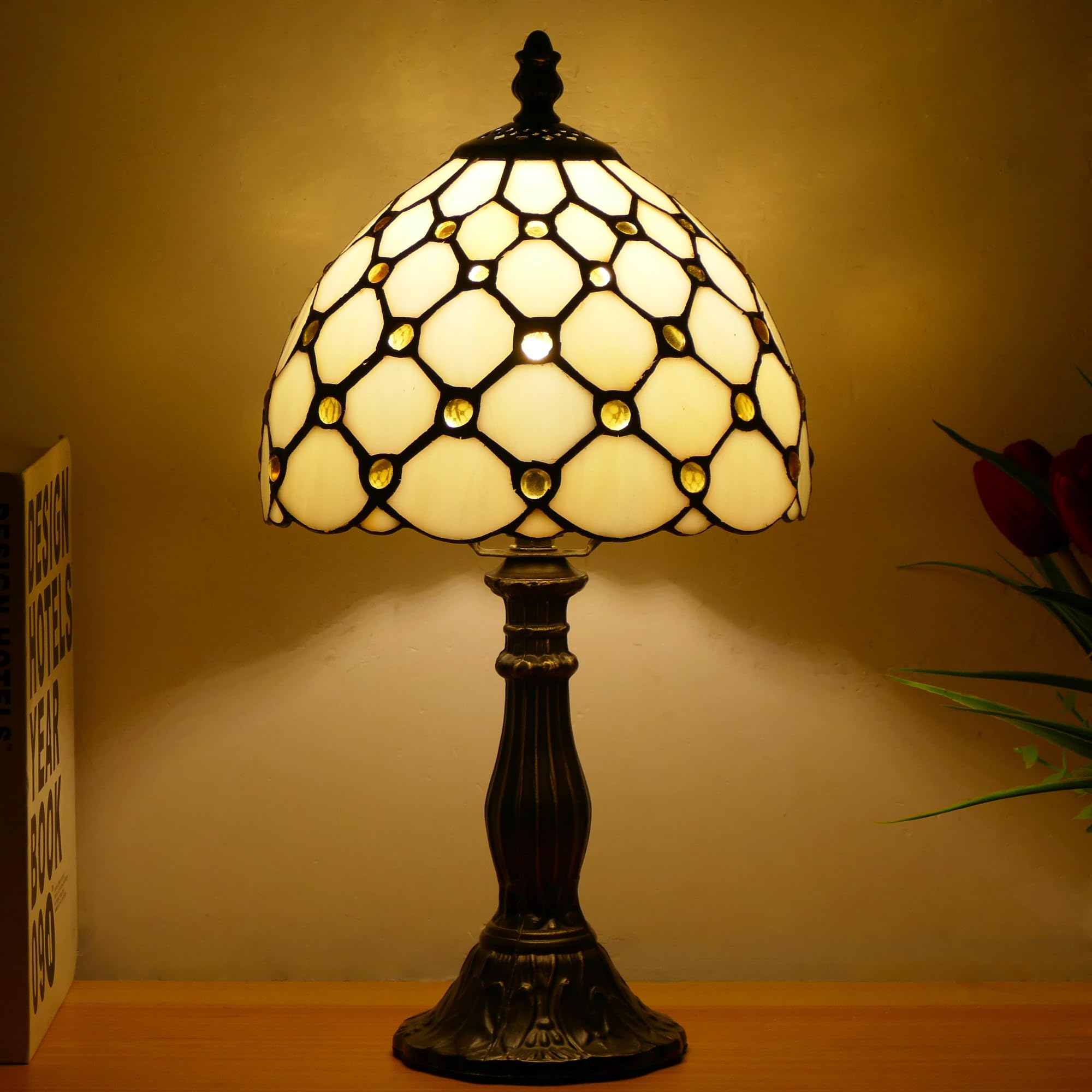 WFAYNTIFL Small Tiffany Lamp Mini Stained Glass Table Lamp Cream Amber Pearl Style Bedside Accent Lamp Memory Sympathy 8X14.5 Inch