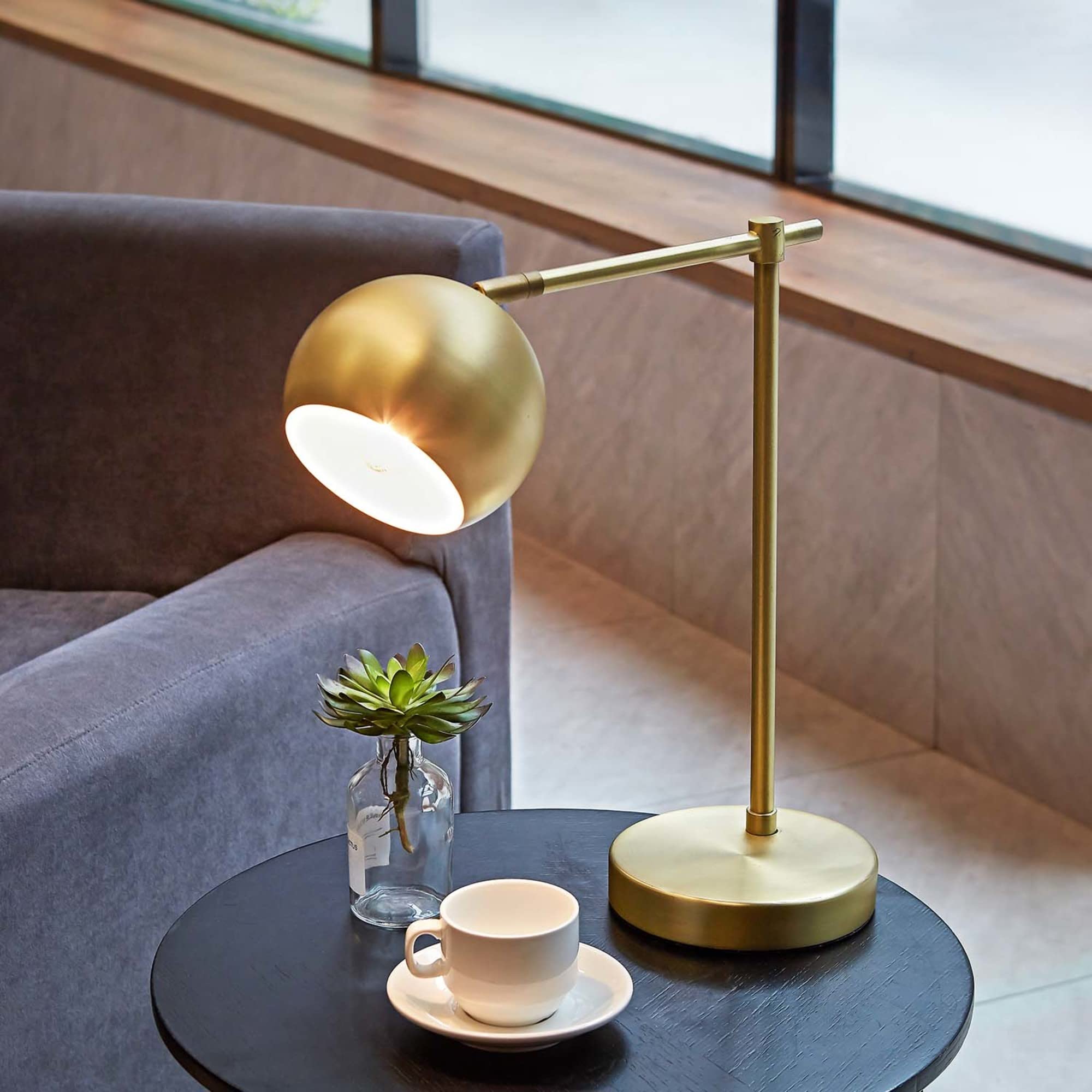 Globe Electric 52915 Molly Desk Lamp, 18" Matte Brass, Metal, Black Cord, LED Bulb Included