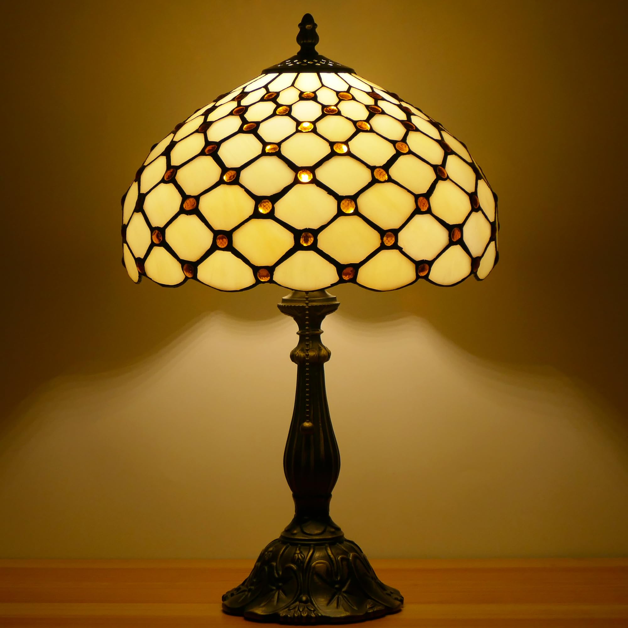 WFAYNTIFL Tiffany Lamp Stained Glass Table Lamp Antique Bedside Reading Light W12H19 Inches (Cream Amber Pearl)