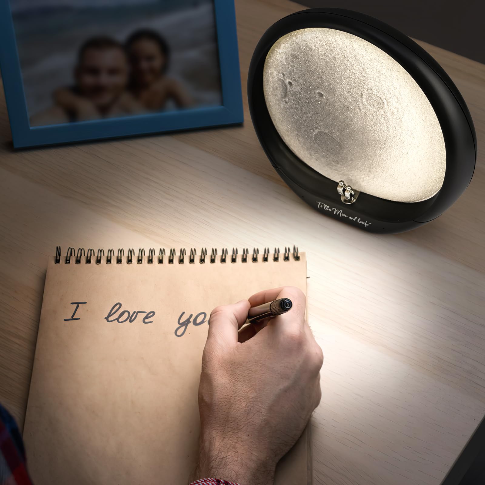 Mamre Astronaut Couple Lunar Lamp Moon Light 3D Moon Rechargeable Night Light Gift Home Decor Lighting For Anniversary Birthday