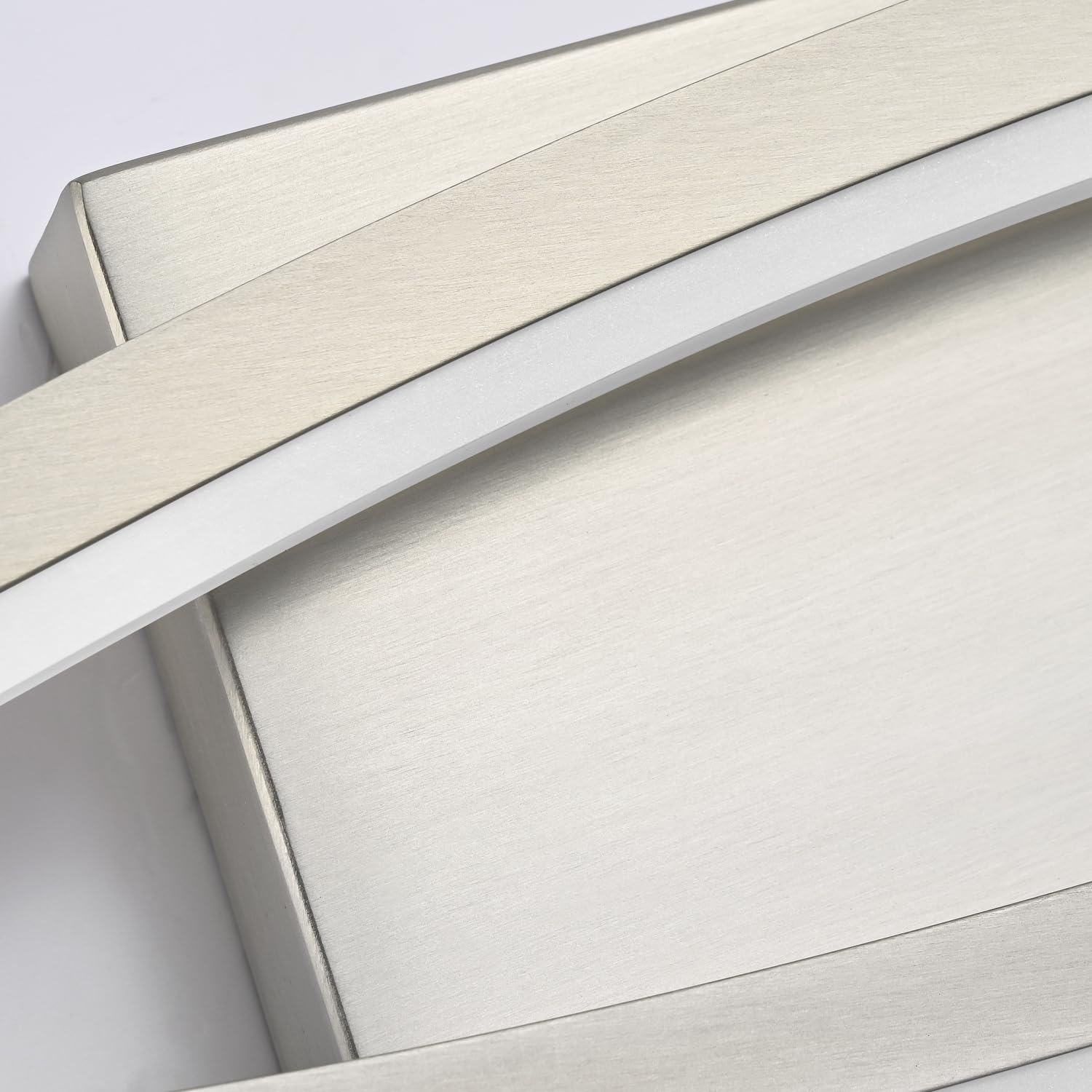 Presde 32In Dimmable Led Bathroom Light Fixtures Over Mirror,Modern Vanity Light For Bathroom,Brushed Nickel Bath Wall Mount Lig