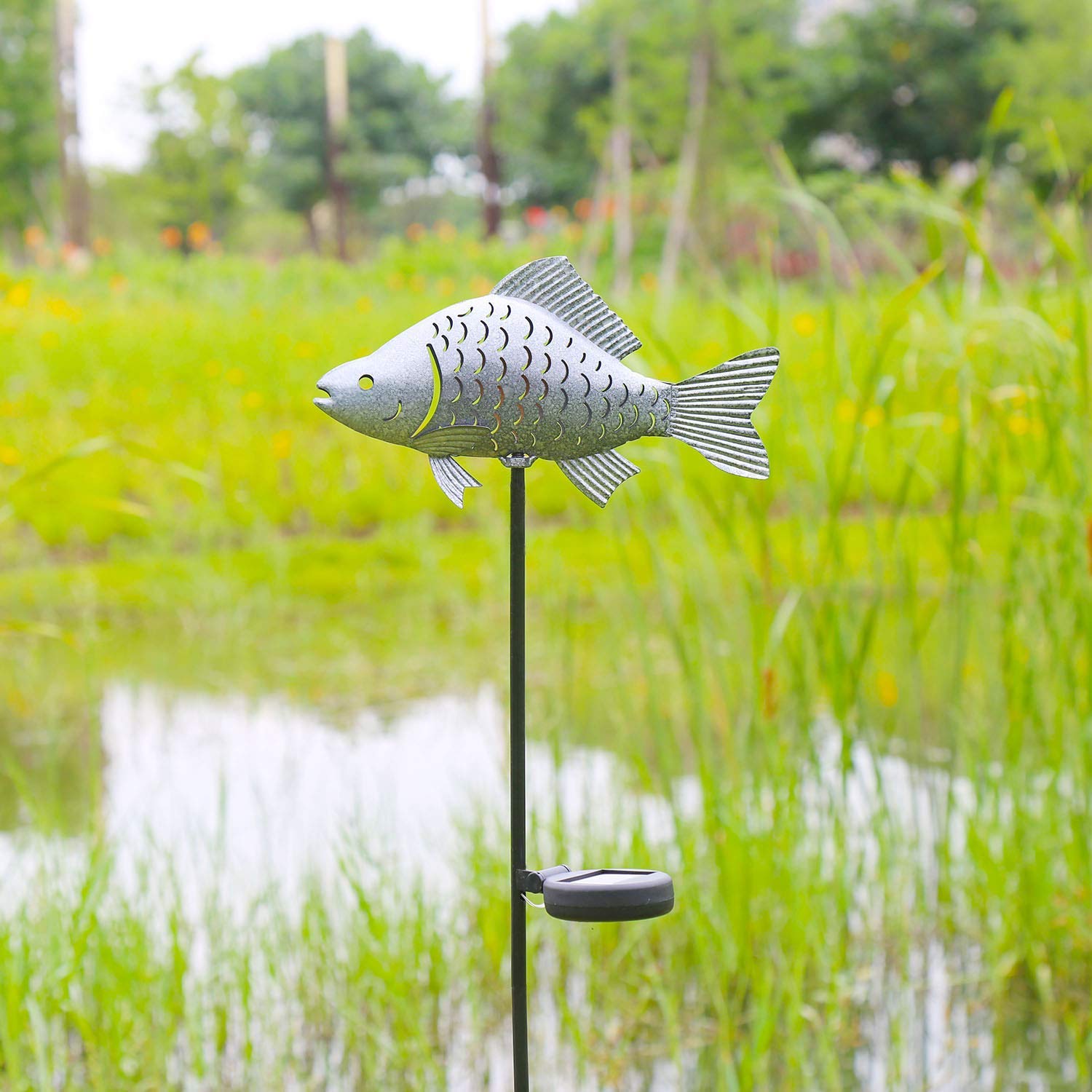 KAIXOXIN Solar Garden Lights Metal Fish Decorative Stake, Warm White LED, Silver-1, Model DSM016S