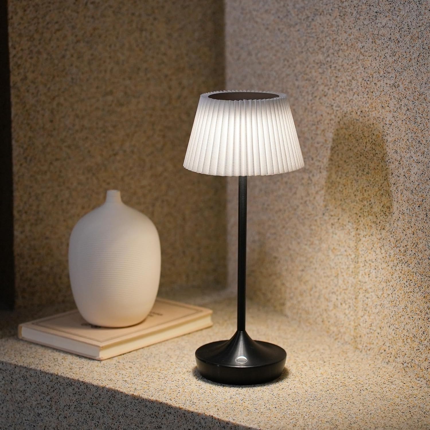 YHT Cordless Table Lamp - 6000mAh Rechargeable LED, Waterproof, 3-Color Dimming, 1 Pack, Black
