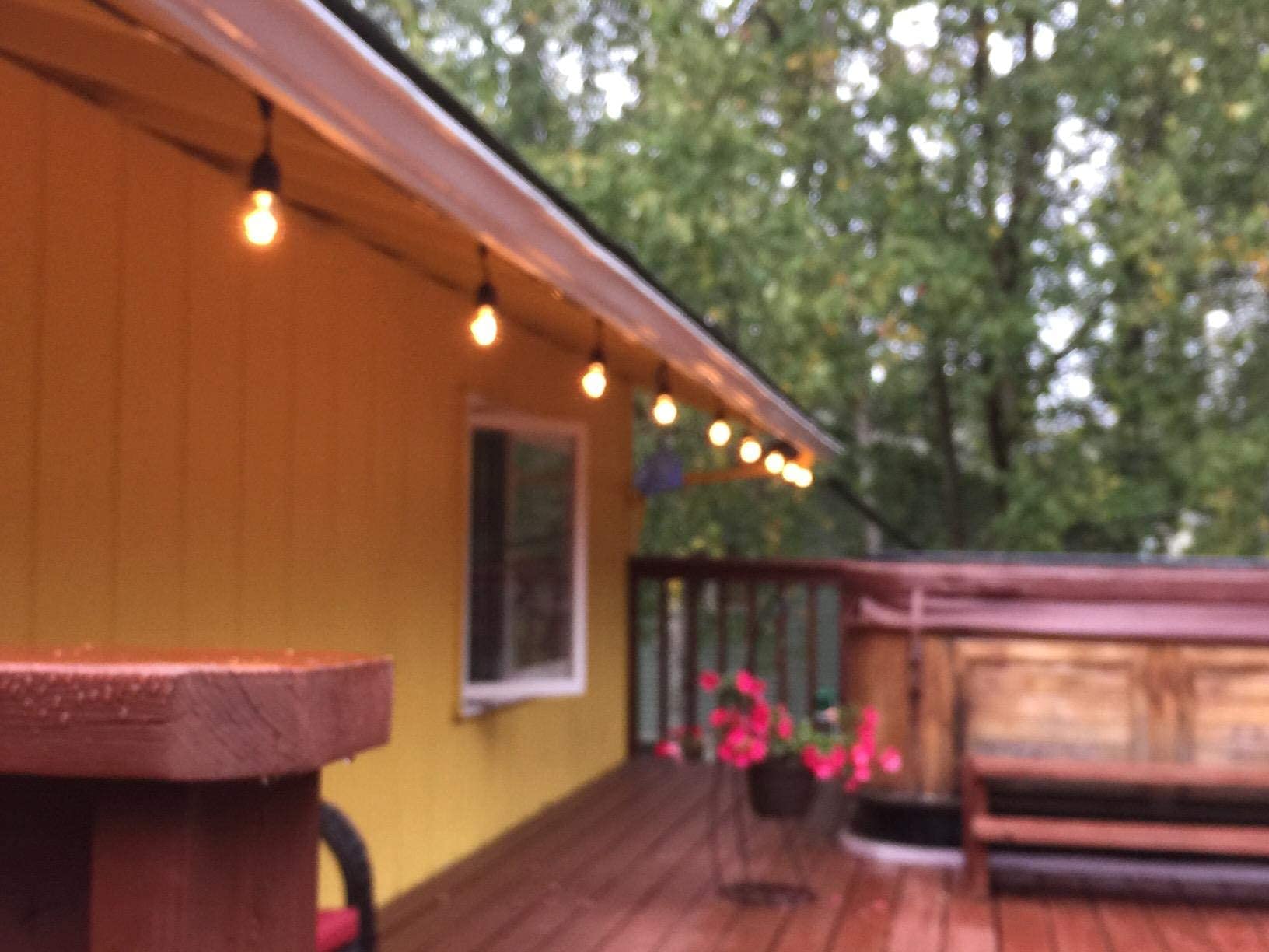 Rolay 11W Outdoor String Light Bulbs, S14 Incandescent Replacement Bulbs For Outdoor Patio String Lights With E26 Base, Pack Of