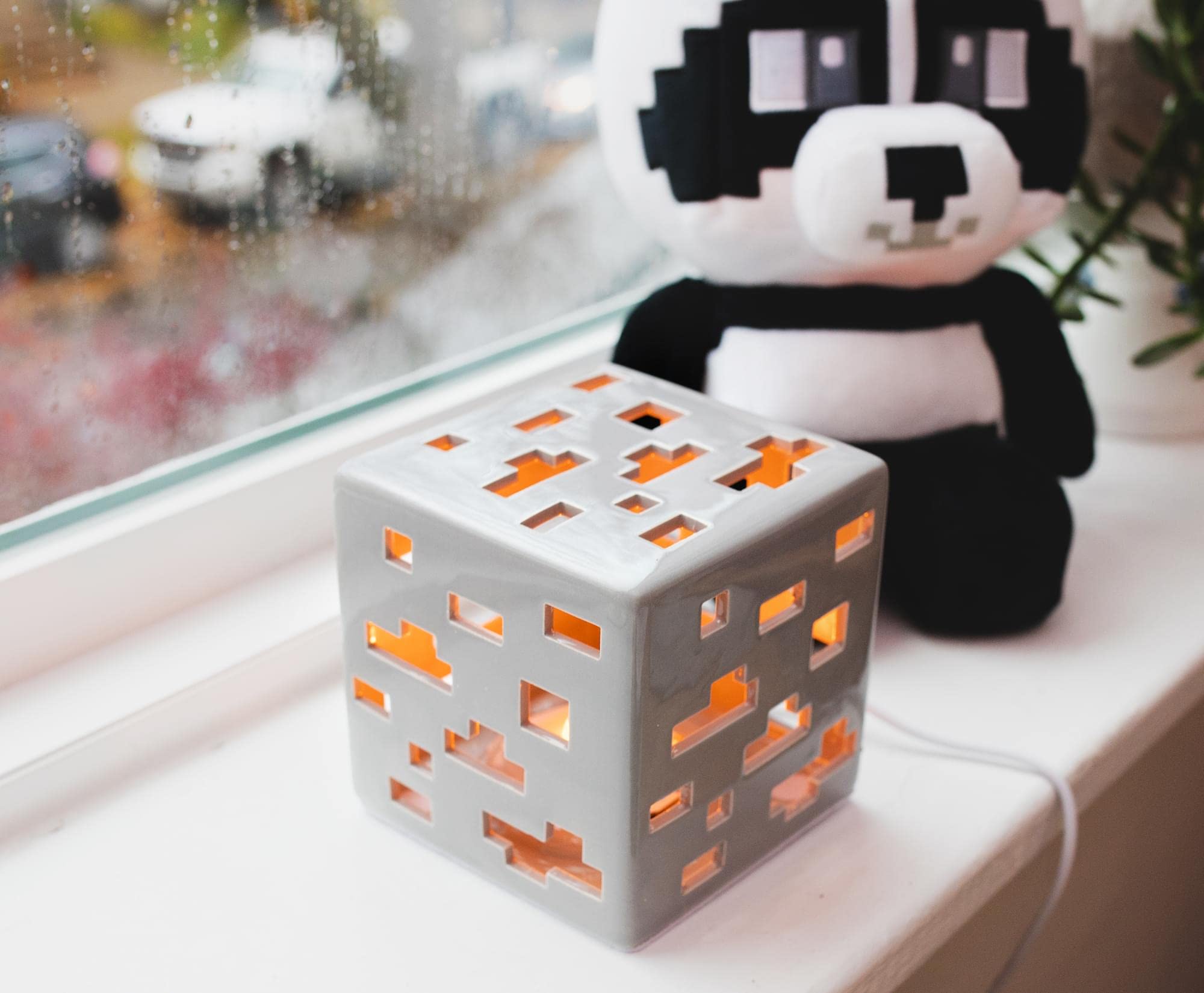 Minecraft Ceramic Ore Block Mood Light | Nightstand Table Lamp With Led Light For Bedroom, Desk, Living Room | Home Decor Room Essentials | Video Game Gifts And Collectibles | 6 Inches Tall