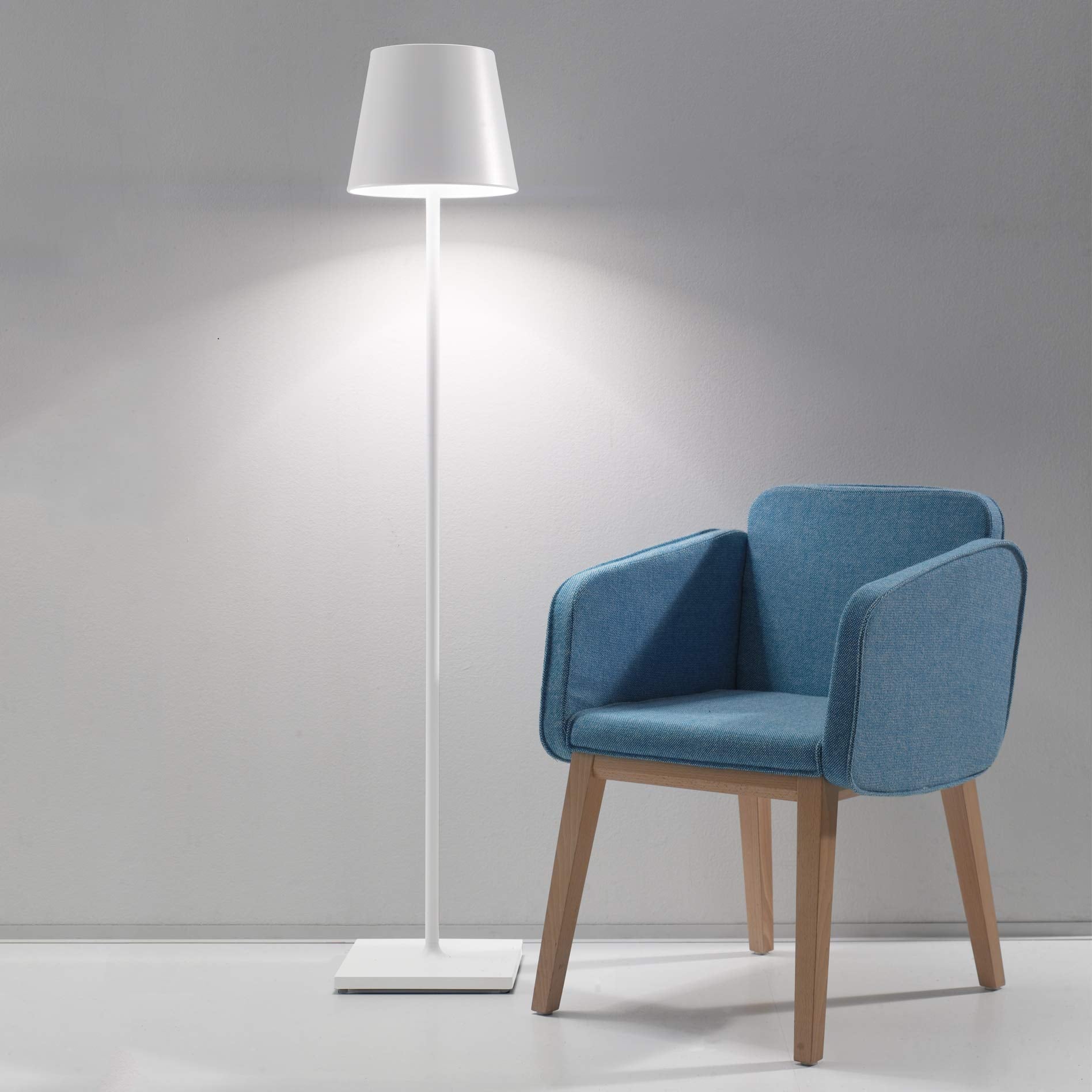 Zafferano Poldina PRO XXL Floor/Table Lamp - White, Polycarbonate, Modern Design