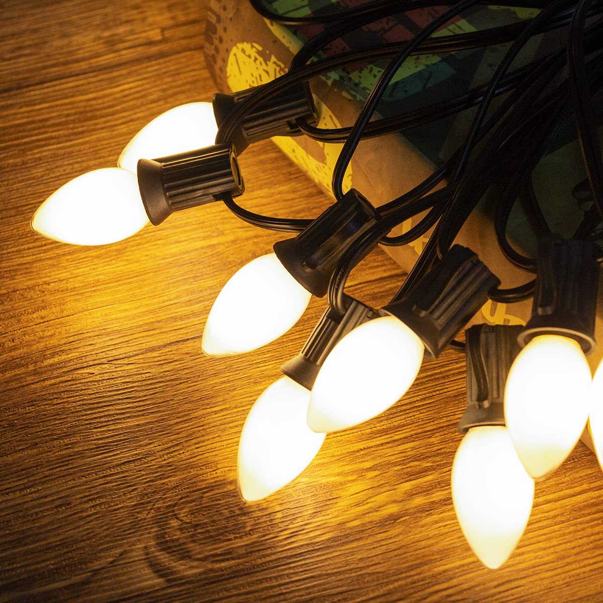 Sphoon C7 LED Light Bulbs - 0.6W Equivalent, Warm White 2700K, Milky White Glass, 5 Pack