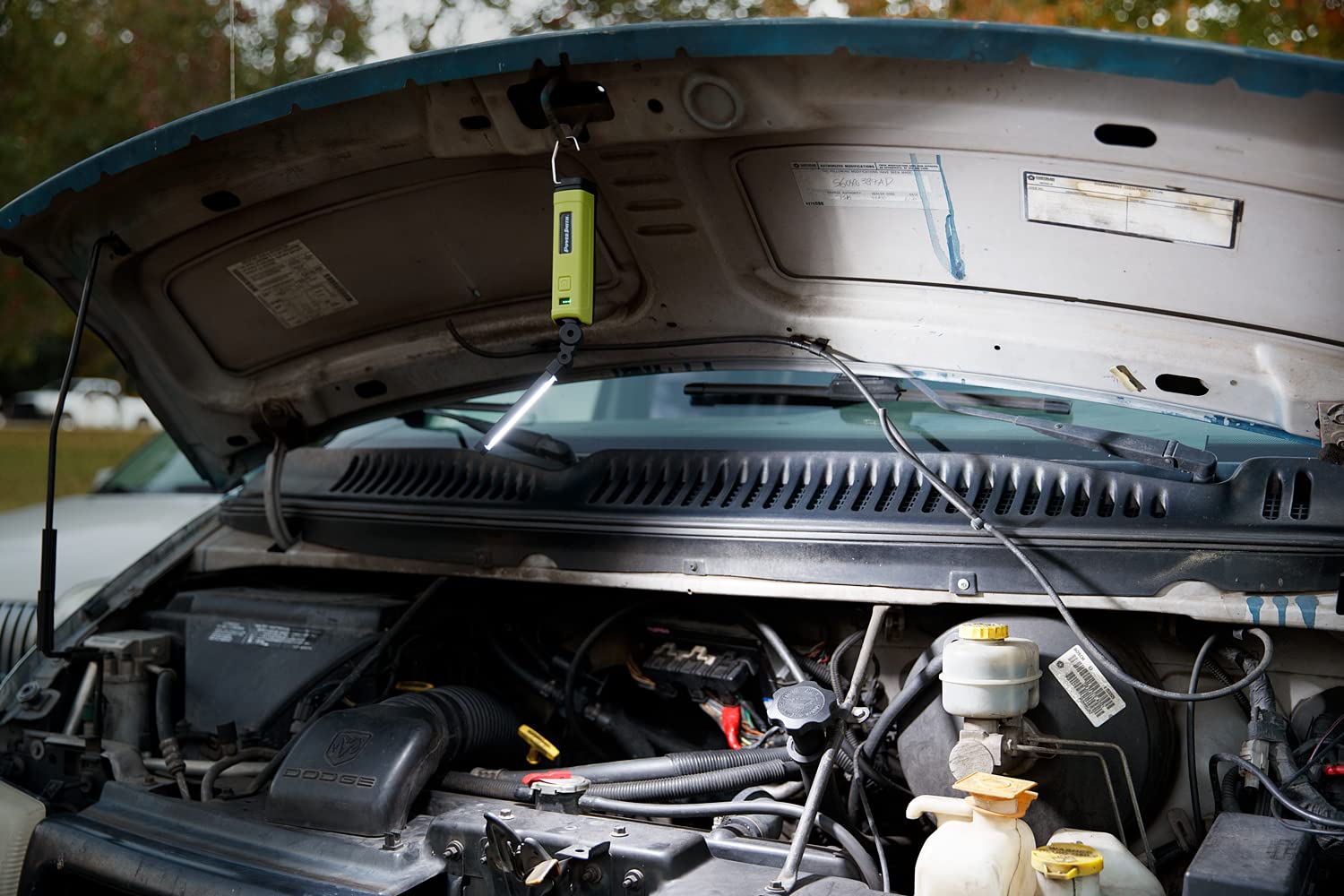 Powersmith Foldable Rechargeable Work 600 Lm Magnetic Light With Flood, Spot, Uv Modes, And Usb Output For Mobile Device Chargin