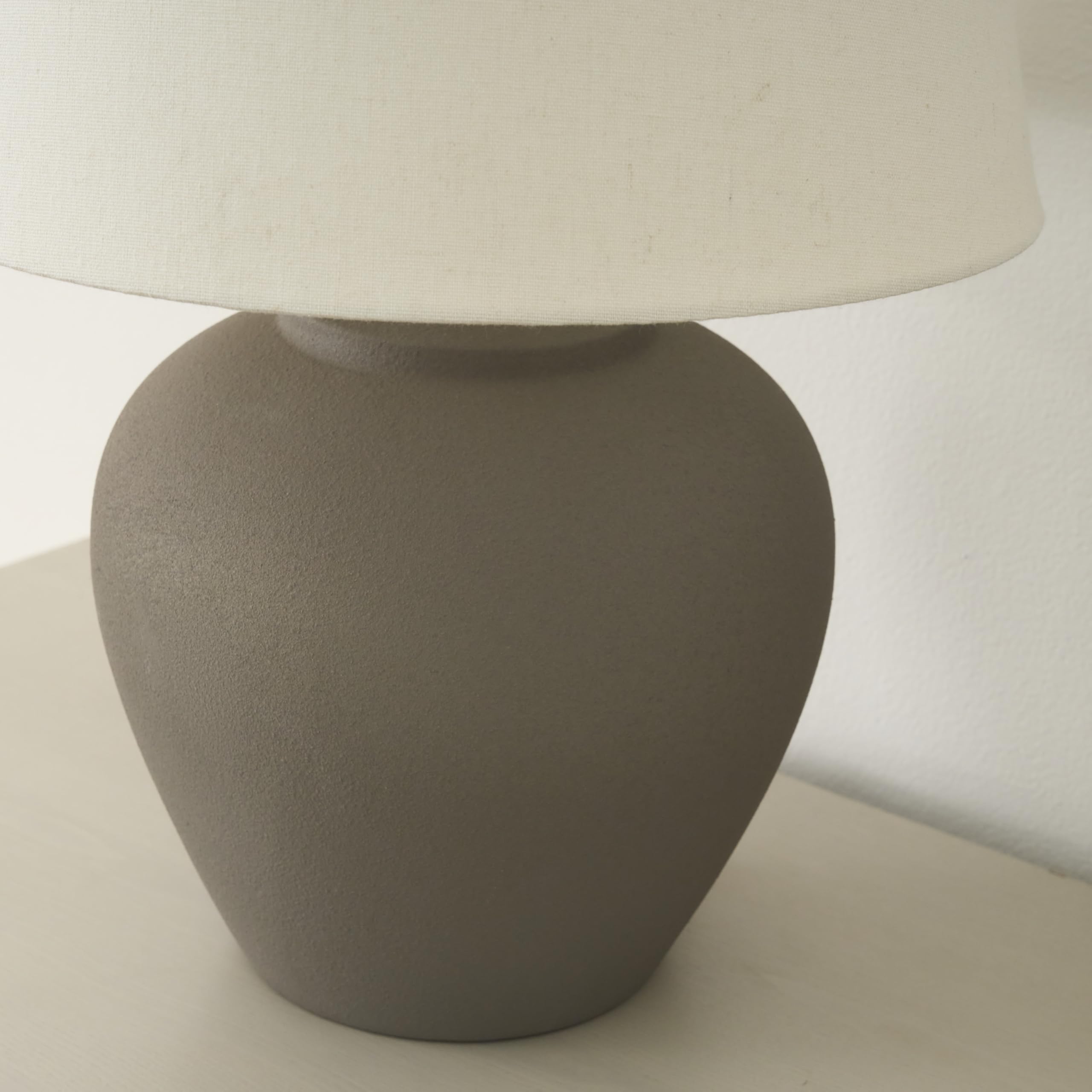 Nourison 20'' Brown Ceramic Pot Table Lamp For Bedroom, Living Room, Console, Entryway (Pack Of 1)