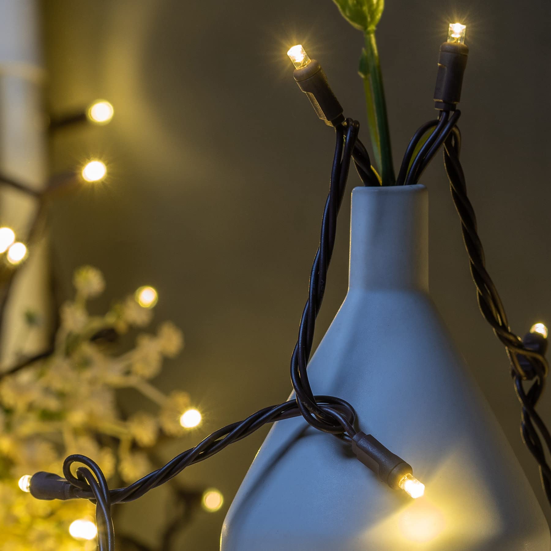 YULETIME 48ft Warm White LED Christmas Lights, 140 Count, Waterproof, Brown Wire, Model BDA-L-70E/2F