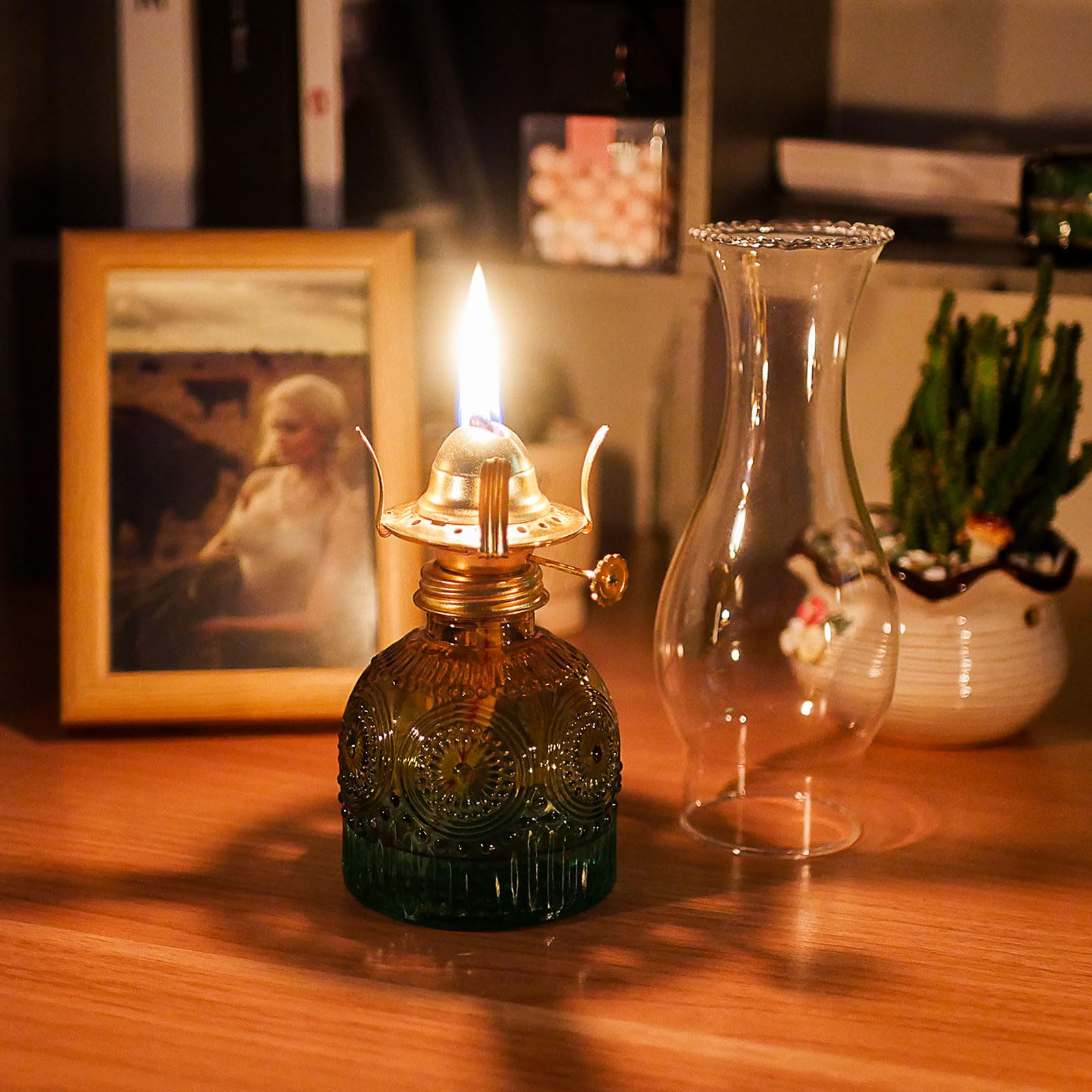 GXFCCYXT 2 Pieces Oil Lamps for Indoor Use Gradient Green Vintage Glass Clear Kerosene Lamp Indoor Decorative Hurricane Lamp Oil