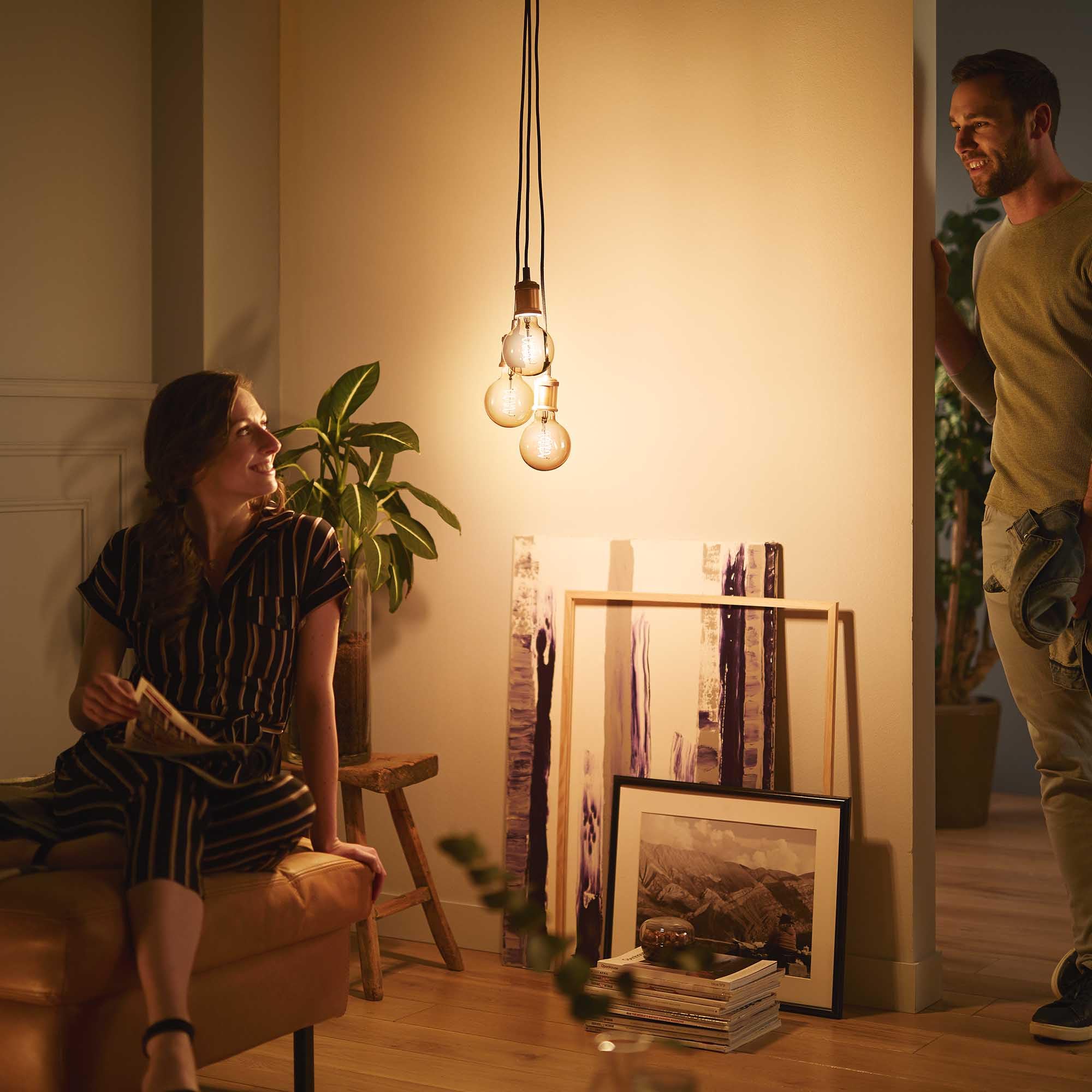 PHILIPS LED Vintage Clear Spiral A19 Bulb, Dimmable, 500 Lumen, Soft White 2700K, 5.5W=40W, E26 Base,
