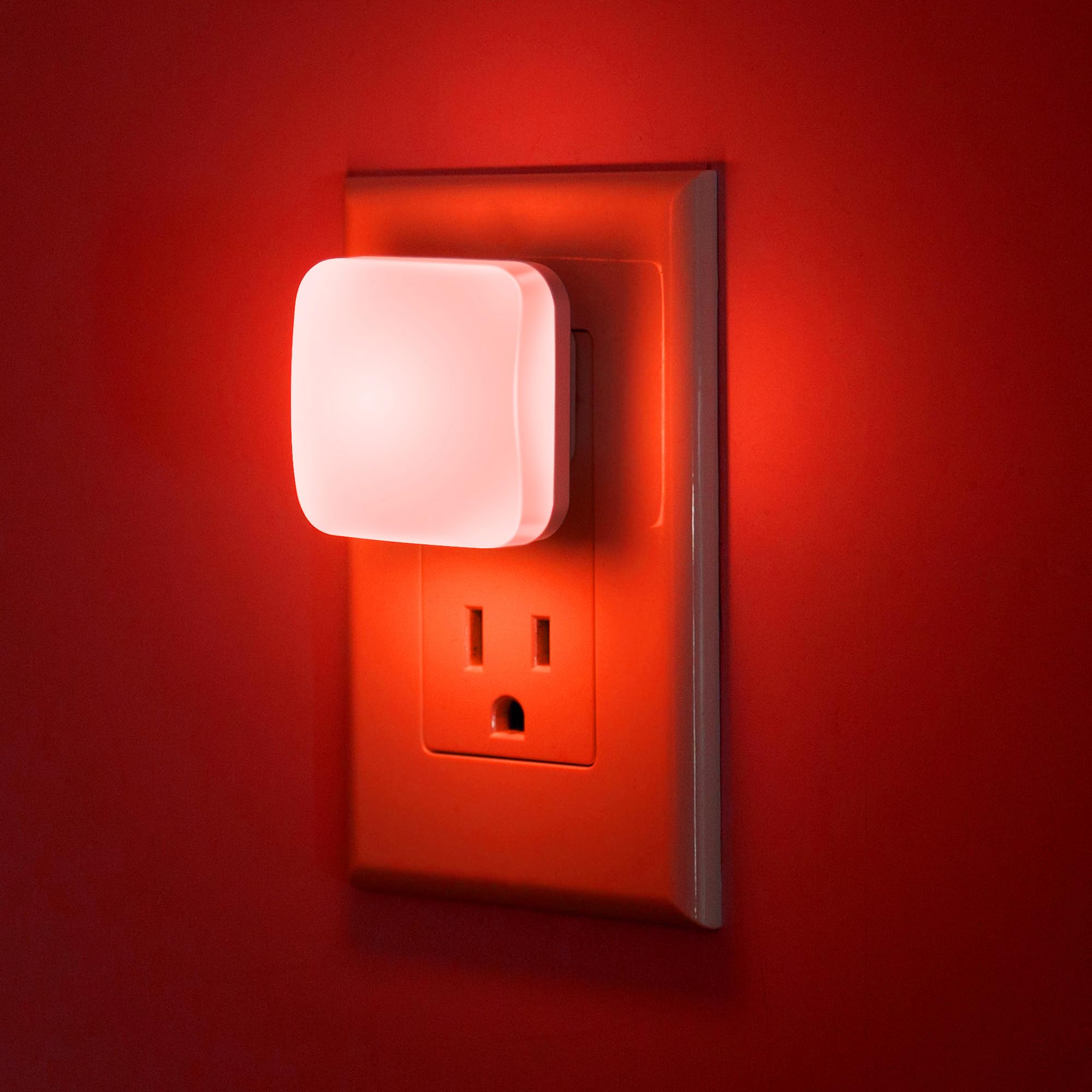 Briignite Red Night Lights Plug into Wall, Nightlights with Light Sensor Dusk to Dawn, 0.3W Square Plug in Night Light for Kids,