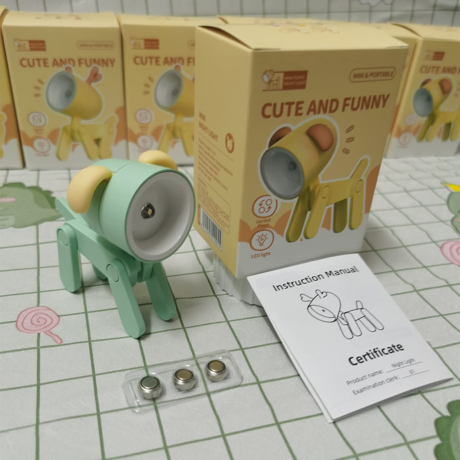SpassLeben LED Night Light for Kids, Green Dog Table Lamp, Decorative Indoor Nightstand Light