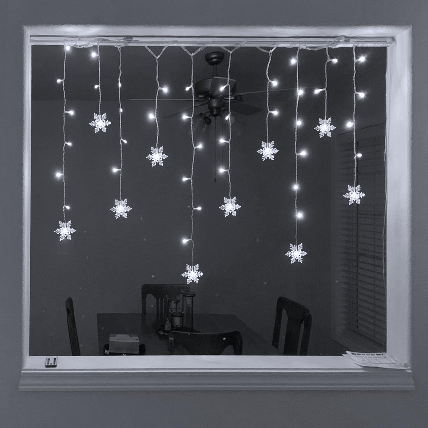 YOLIGHT Snowflake Window Curtain Lights, 13ft, 96 LED, 8 Modes, White, Model YL-CLD-XH