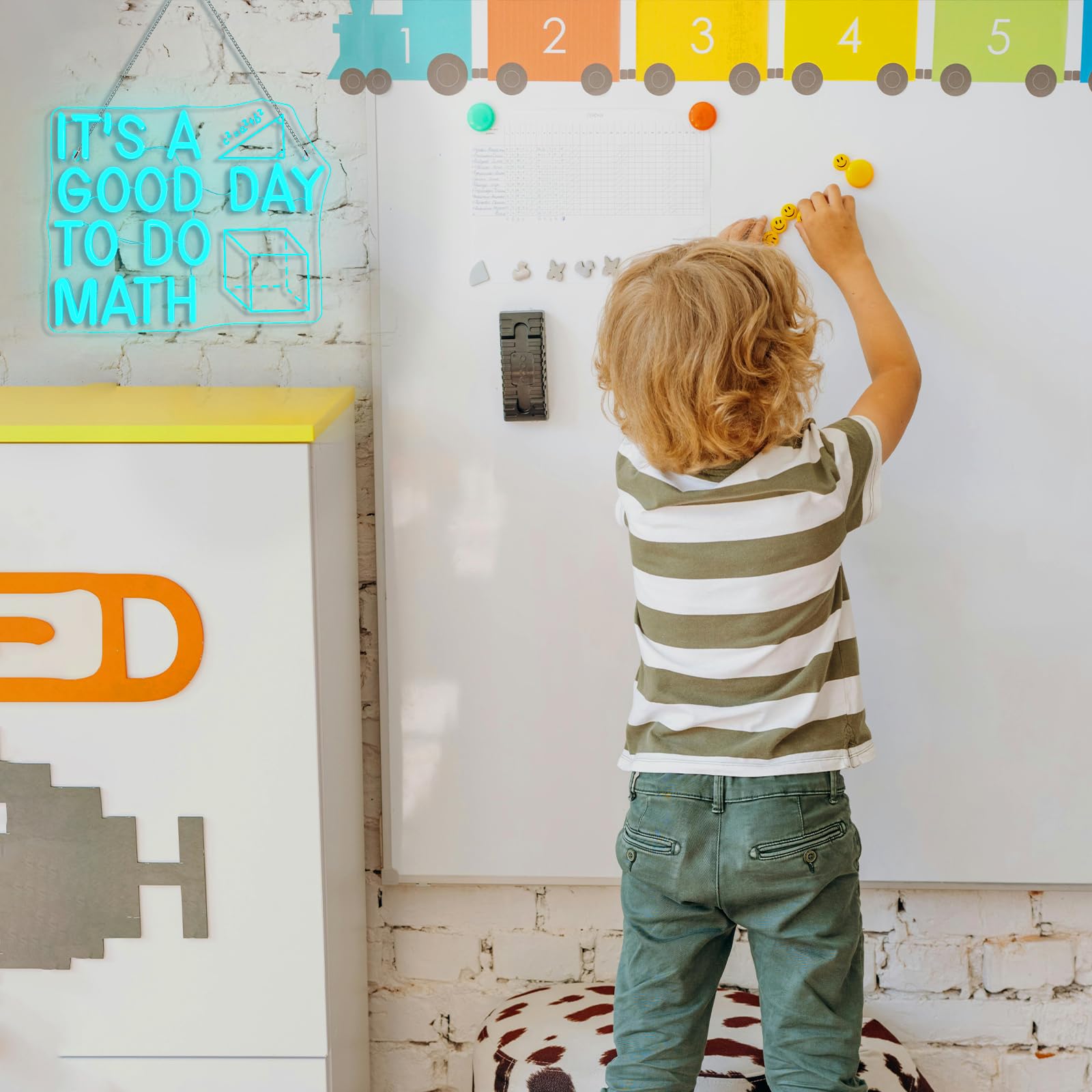 Horseneon ItS A Good Day To Do Math Neon Sign Colorful Led Wall Decor For Classroom Math Teacher Gift Home Office Or Study Room Fun And Inspirational Math-Themed Neon Light