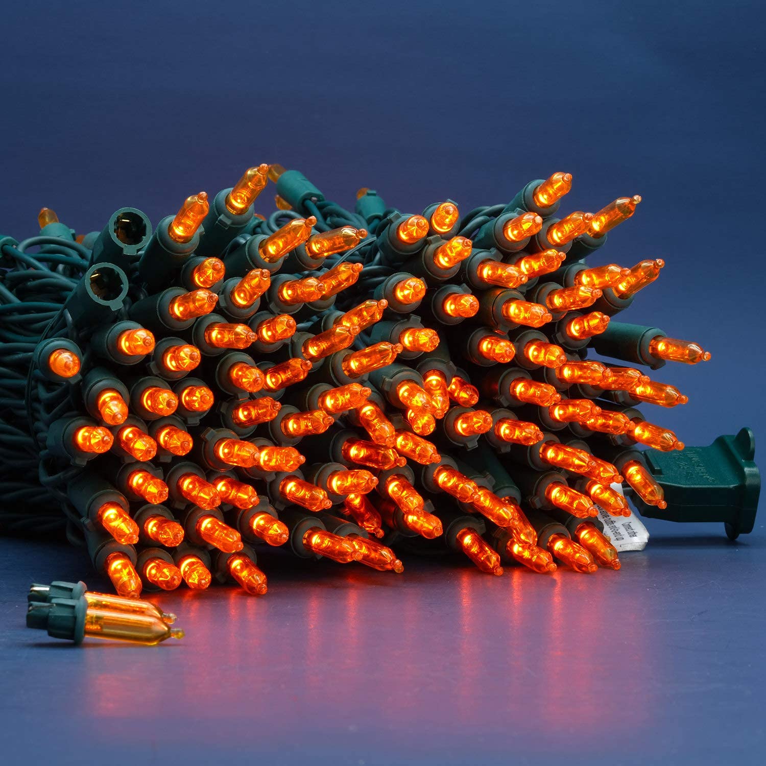 Sweet Shine 200 Count Orange Led Christmas Lights, 66 Ft Green Wire, Ul Certified