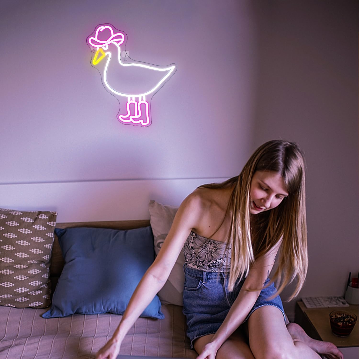DREAMFORT Duck Neon Sign - USB Pink LED Wall Decor - 32.5 x 38 cm - Model DO-Duck