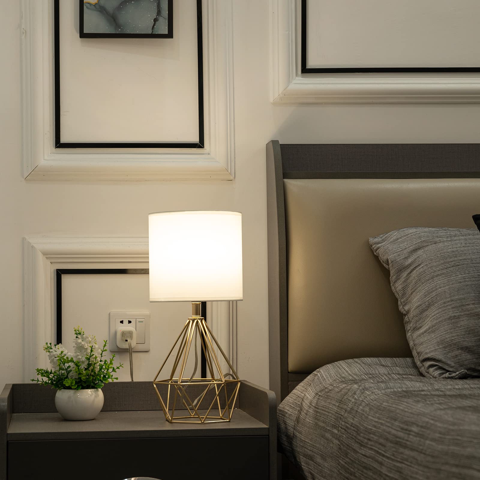 Sottae Gold Table Lamps Set Of 2, Small Gold End Table Lamp With White Fabric Shade,Bedside Nightstand Lamp With Geometric Metal