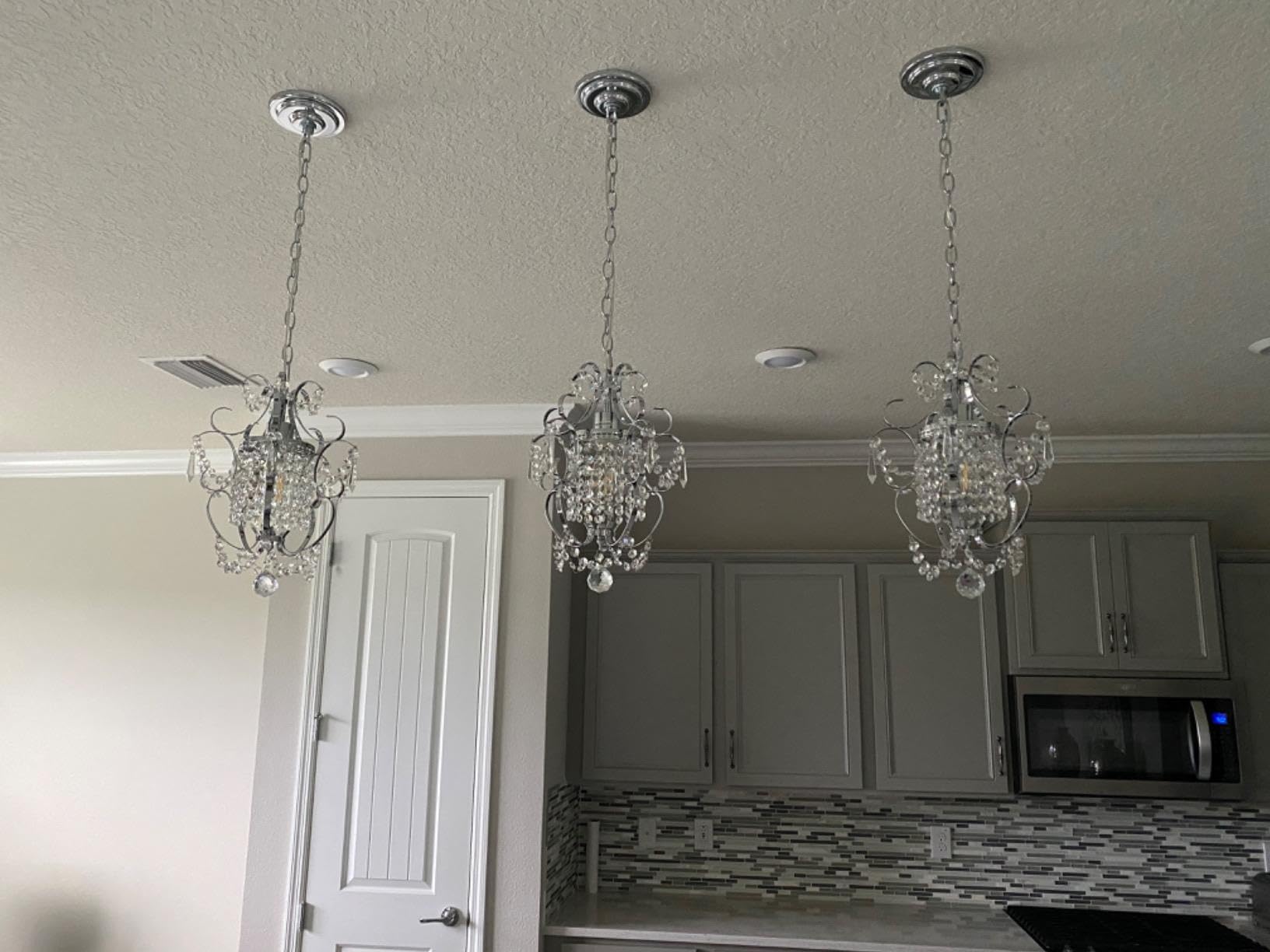 riomasee Mini Chandelier Modern Chrome Crystal Ceiling Light Fixture 1-Light Iron Small Chandelier for Bedroom,Kitchen,Girls Roo