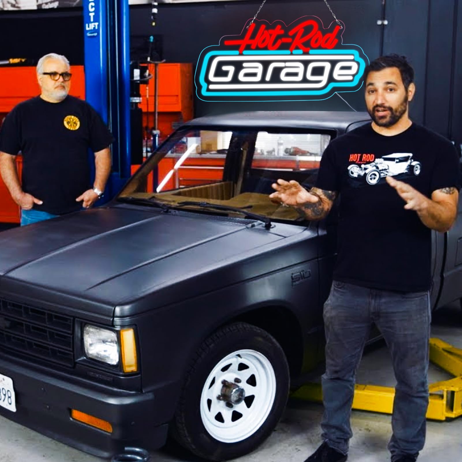 Pugna TV Garage Neon Signs for Wall Decor Neon Lights for Bedroom Led Business Signs Suitable for Man Cave Bar Pub Restaurant Ch