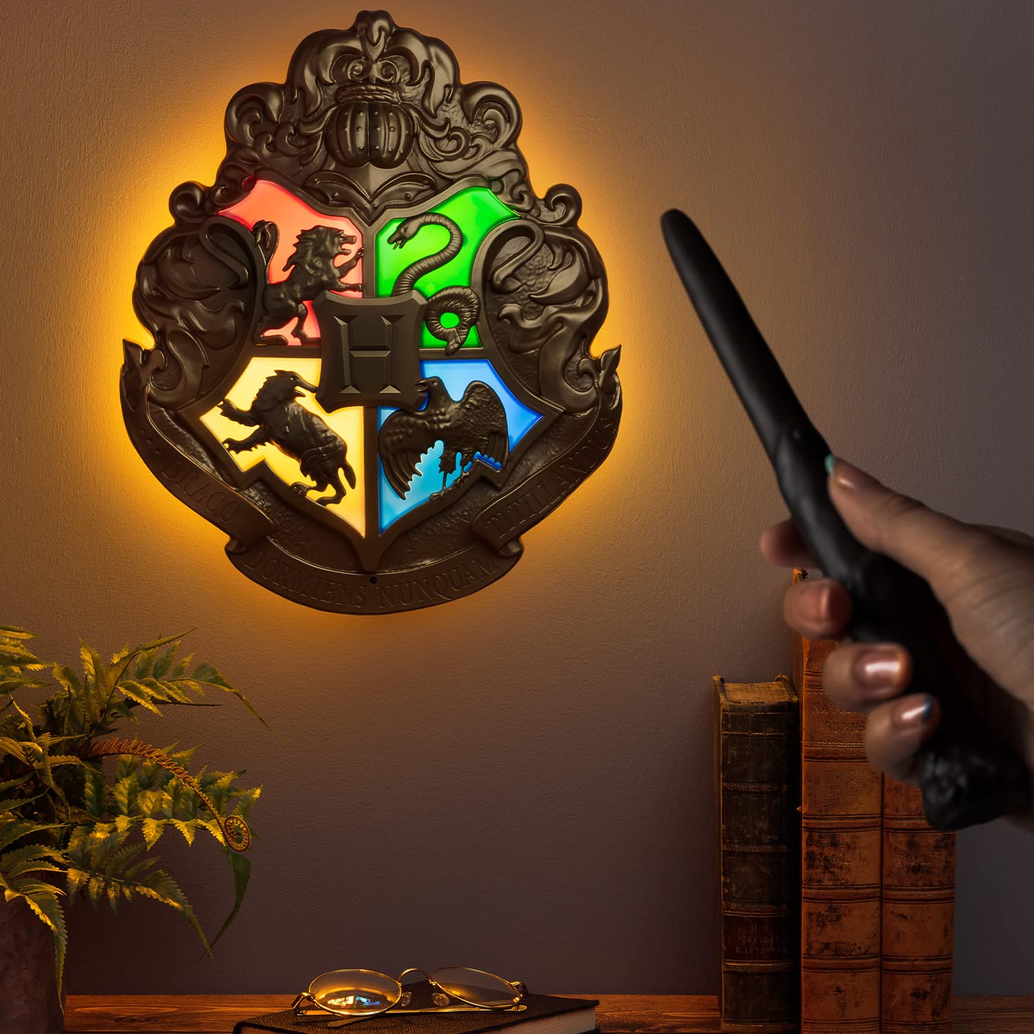 Harry Potter Hogwarts Crest Sign Lamp with Noble Wand Remote Control - Wall Decor or Stand-Alone Collectible Gifts for Fans
