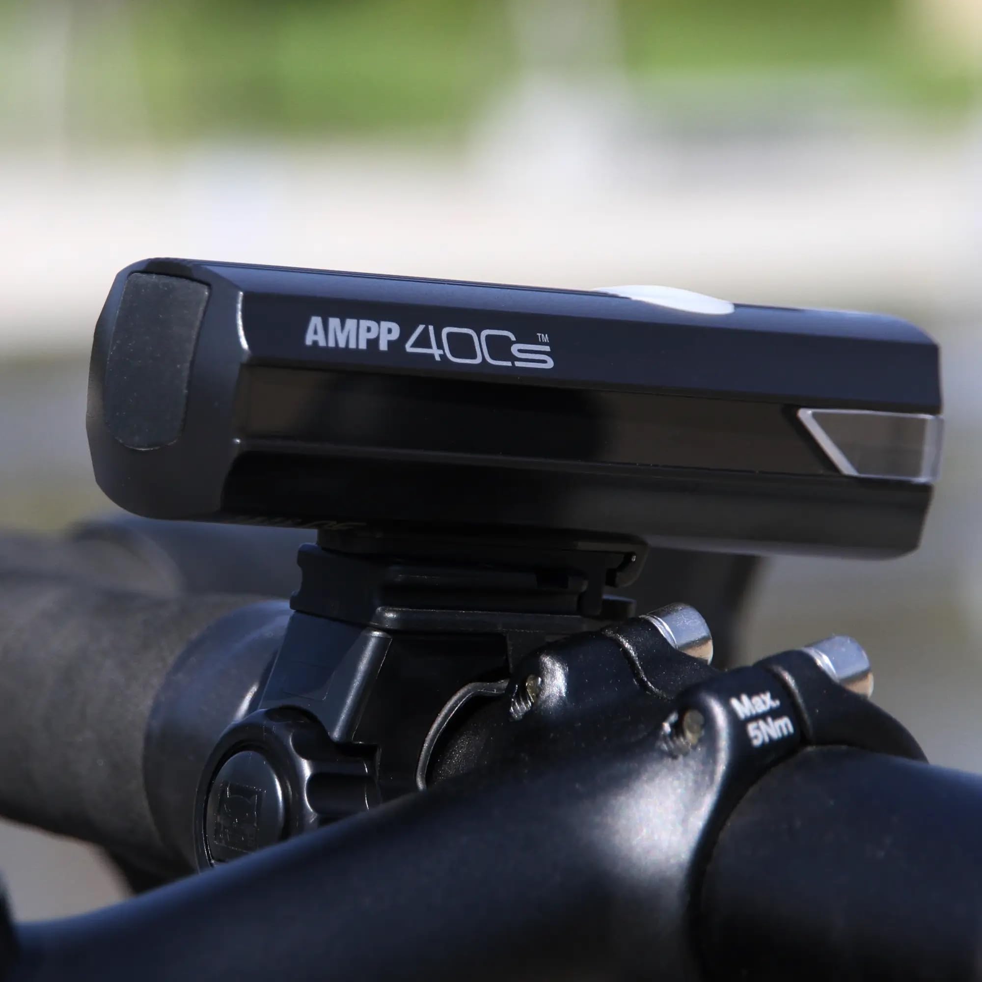 Cateye - Ampp Usb Rechargeable Bike Headlight (Ampp400S)