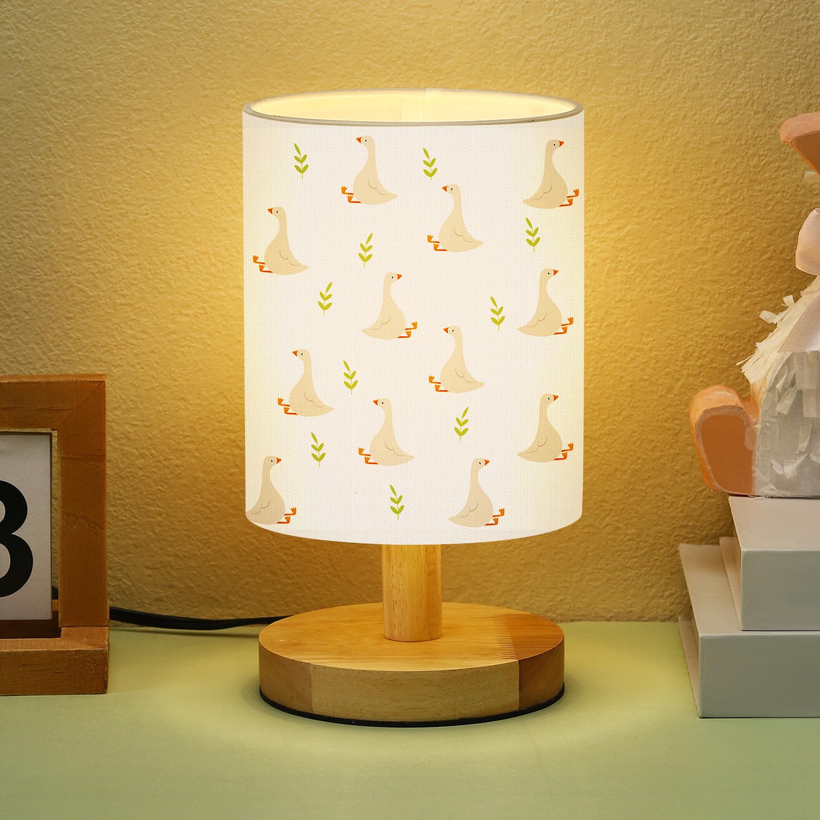 VIHOSE Silly Goose Kids Table Lamp for Bedroom Kids Bedside Lamp with Linen Wooden Nightstand Cartoon Nursery Lampshade for Girl